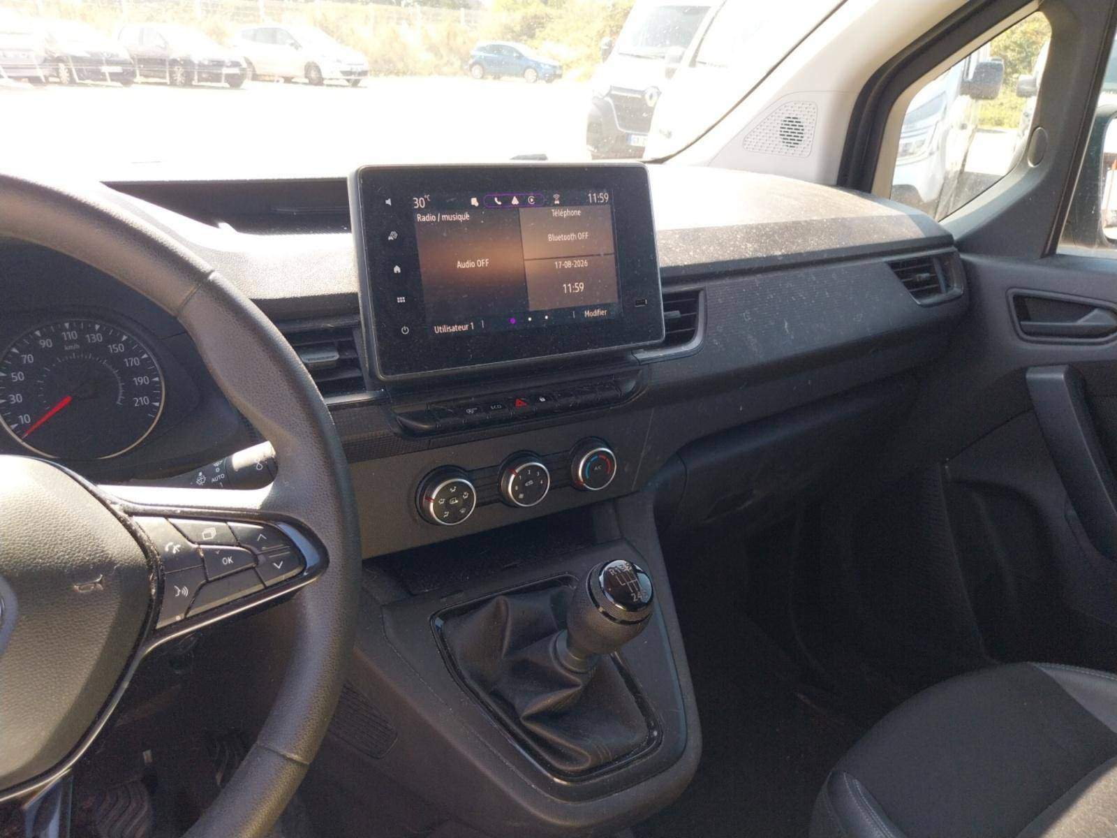 Vente en ligne Renault Kangoo Van  BLUE DCI 95 au prix de 12 850 €
