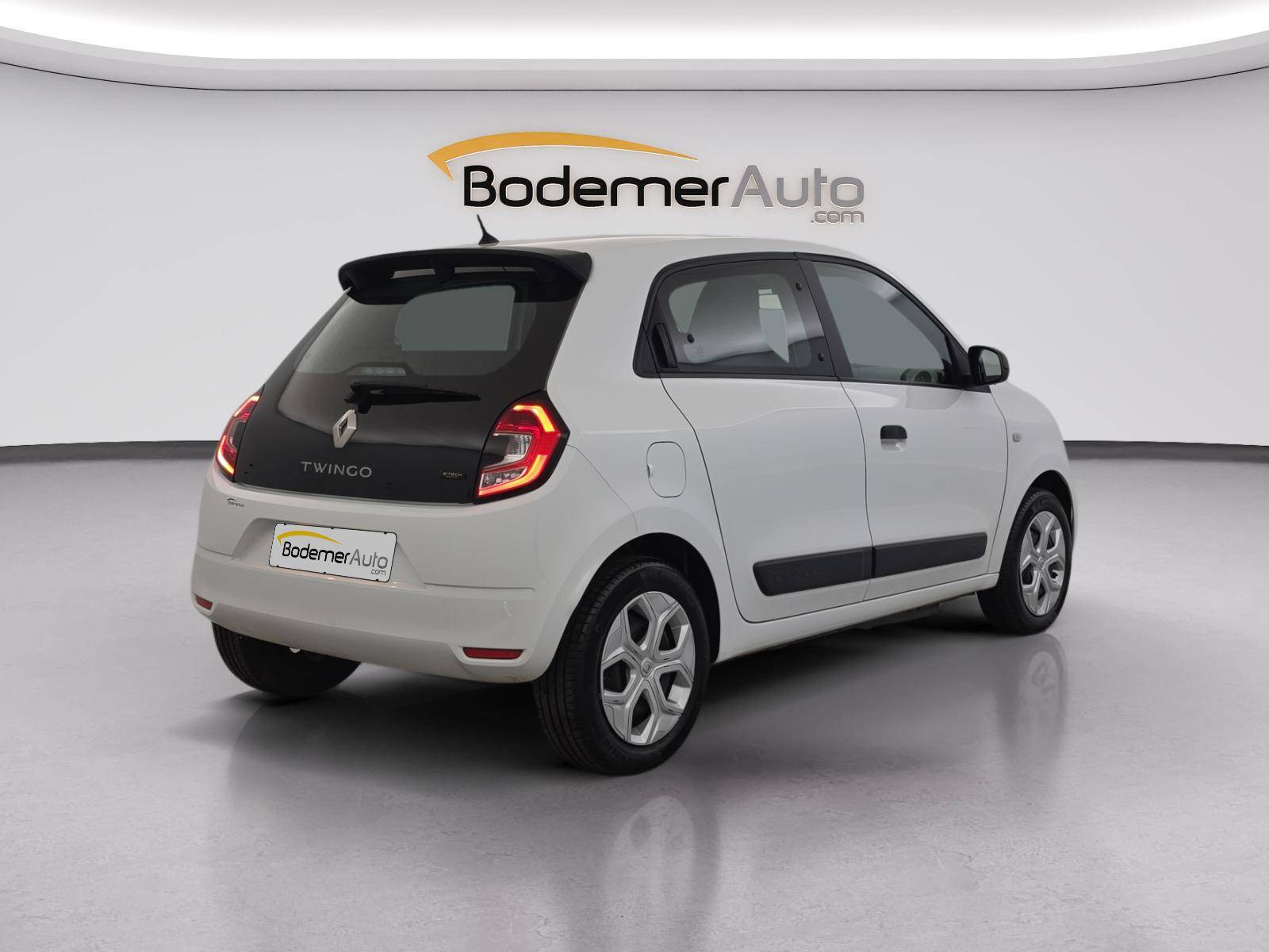 Vente en ligne Renault Twingo Electrique Twingo III E-Tech au prix de 12 900 €