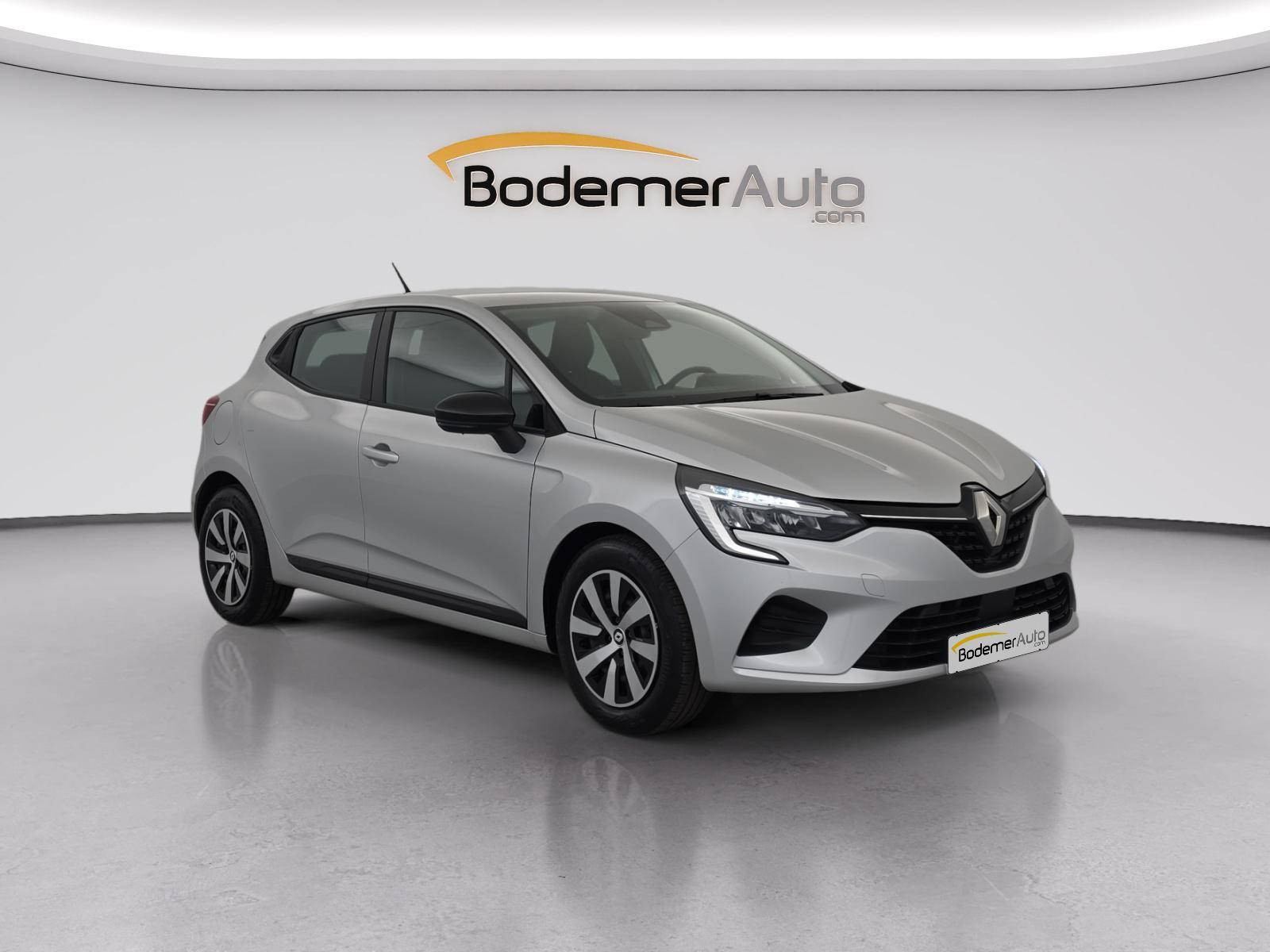 Vente en ligne Renault Clio 5 Clio TCe 90 au prix de 14 990 €