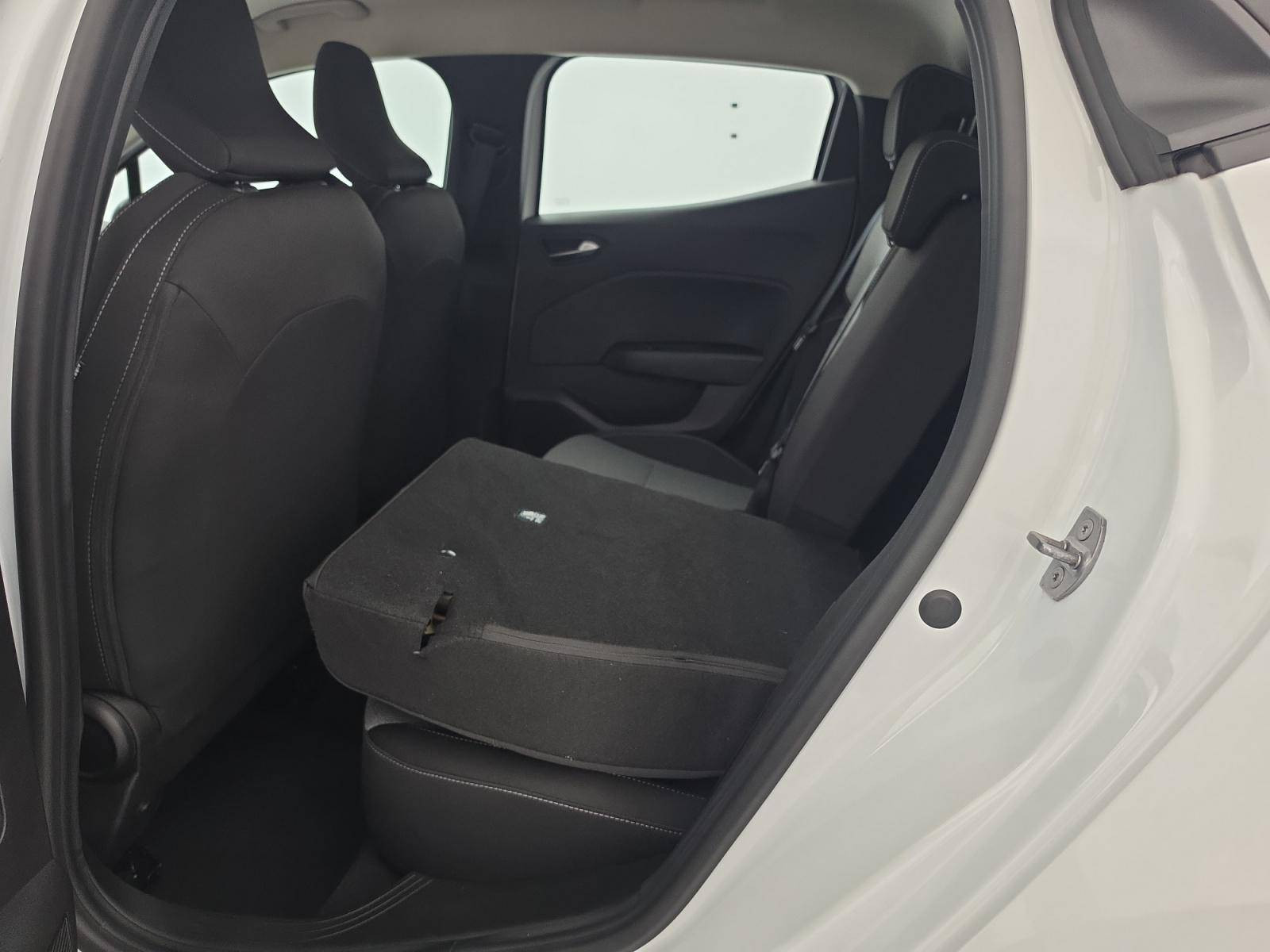 Vente en ligne Renault Clio 5 Clio Eco-G 100 ch GSR2 au prix de 14 991 €