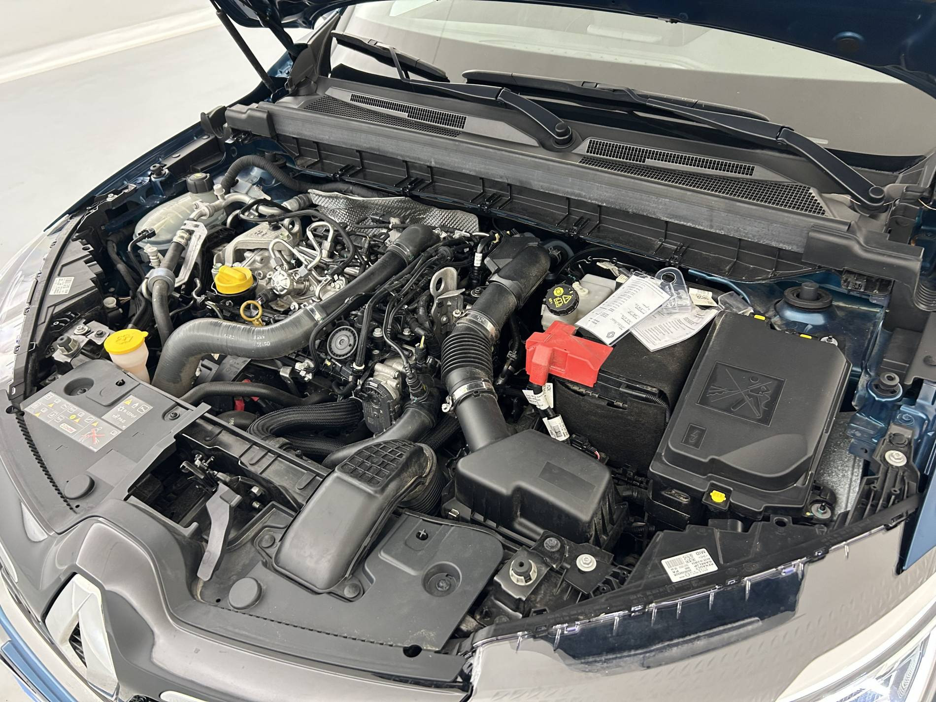 Vente en ligne Renault Arkana  mild hybrid 140 EDC FAP - 22 au prix de 18 790 €