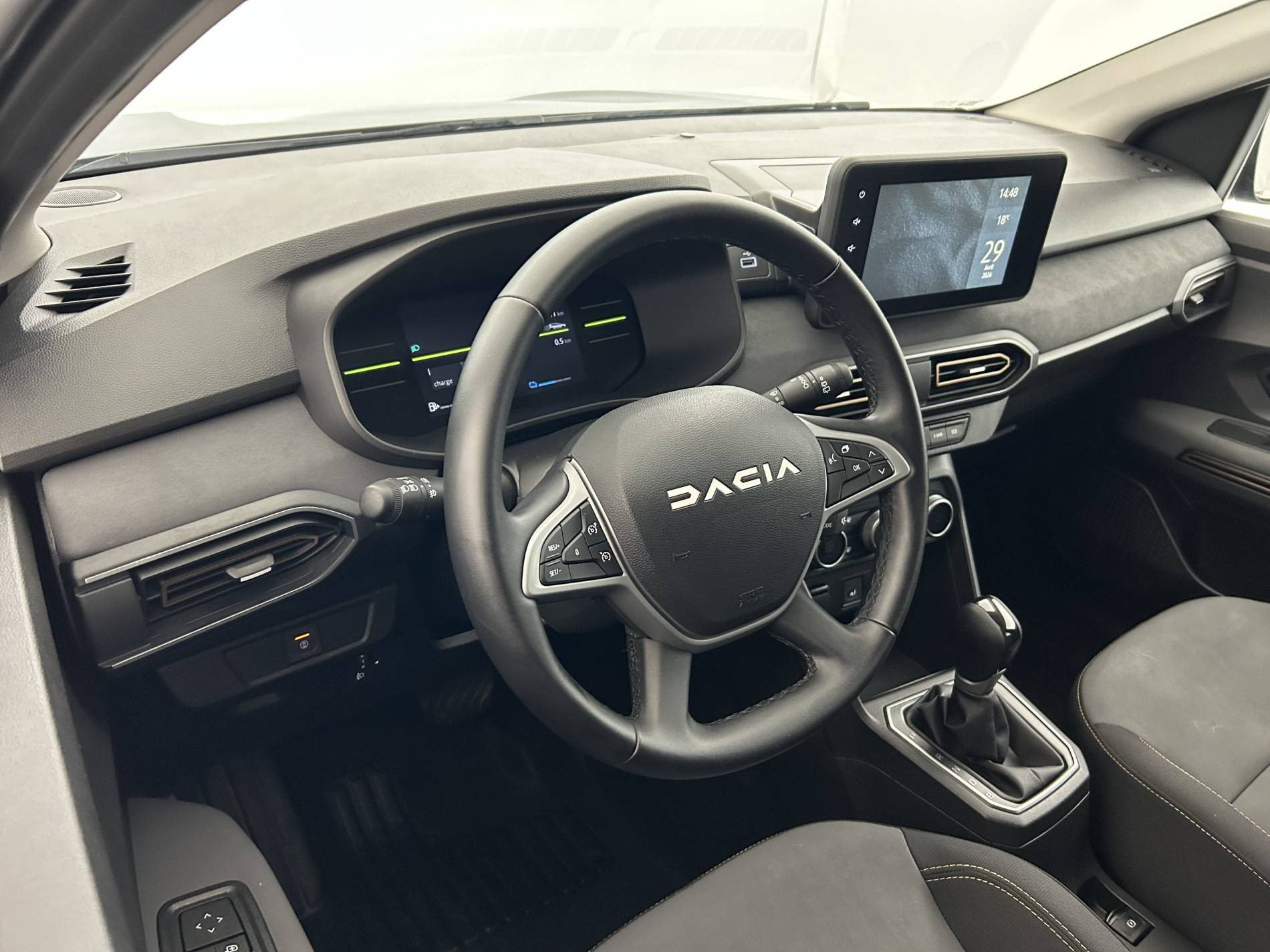 Vente en ligne Dacia Jogger  Hybrid 140 7 places GSR2 au prix de 24 790 €