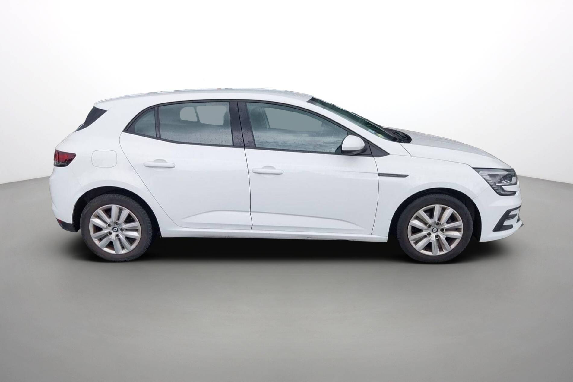 Vente en ligne Renault Megane 4  BLUE DCI 115 - 21N au prix de 13 690 €