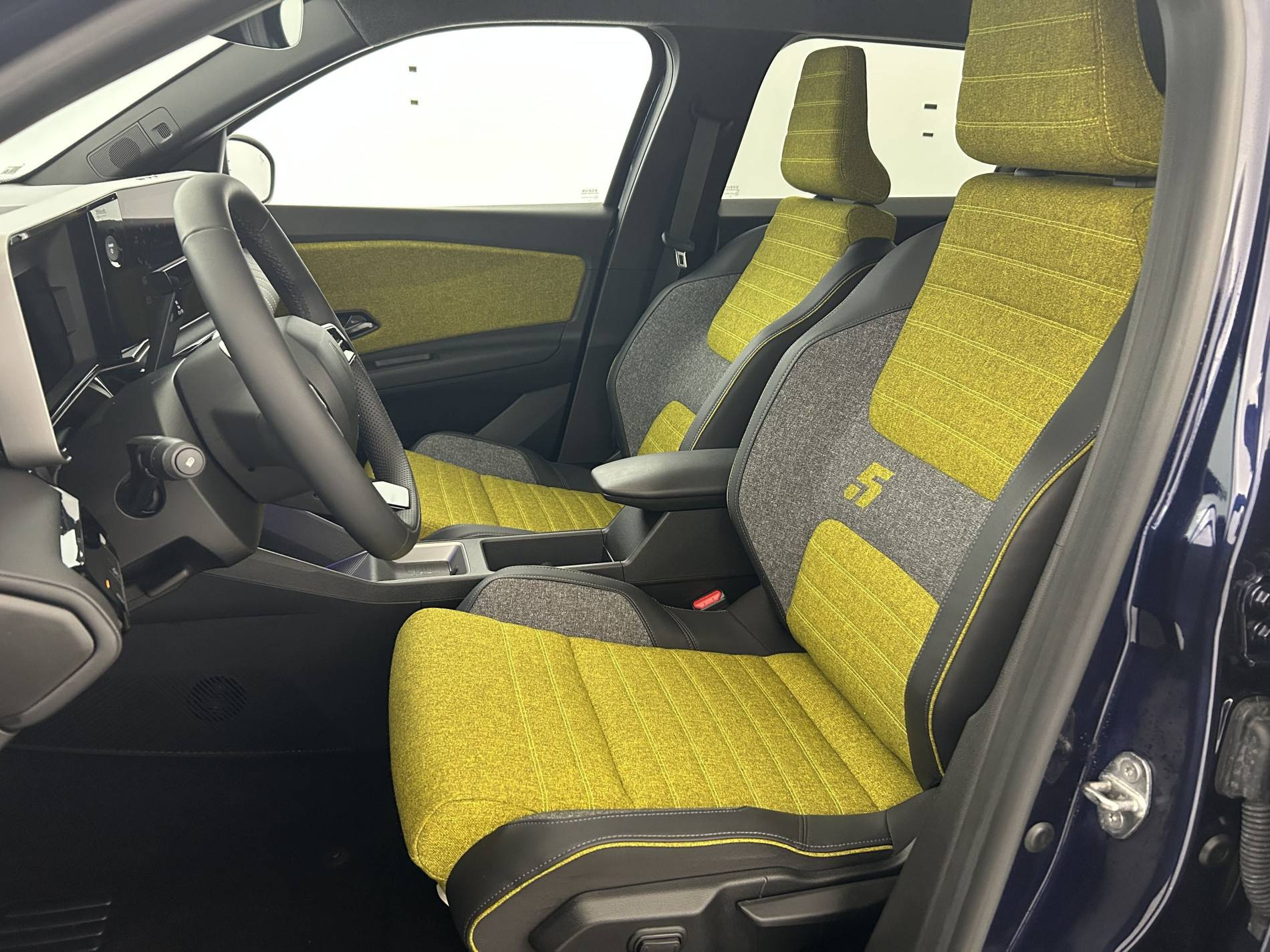 Vente en ligne Renault R5 E-Tech  150 ch autonomie confort au prix de 28 590 €