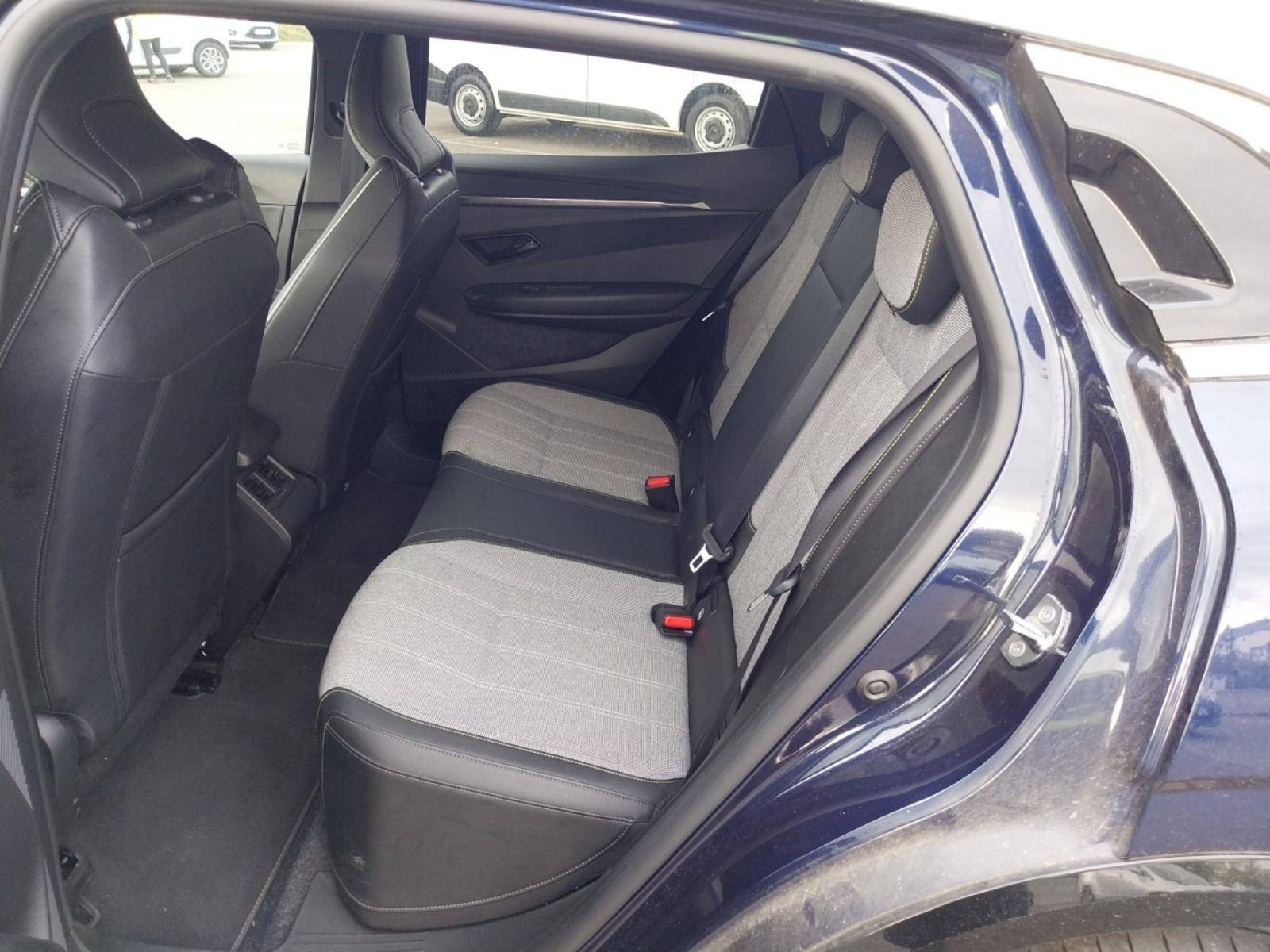 Vente en ligne Renault Megane E-Tech  EV60 220 ch super charge au prix de 23 990 €