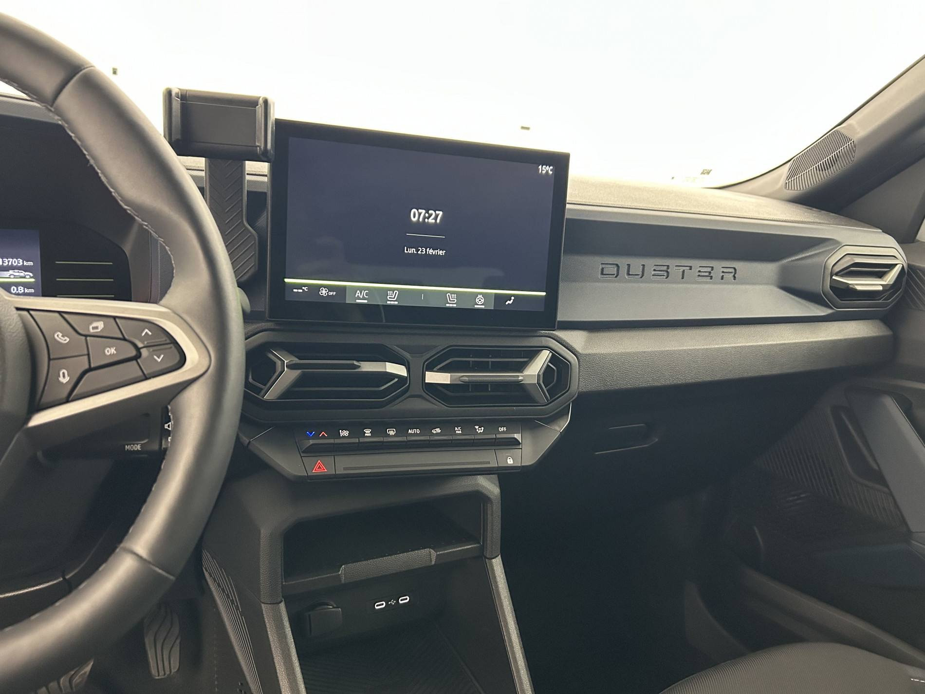 Vente en ligne Dacia Duster  Hybrid 140 au prix de 26 390 €