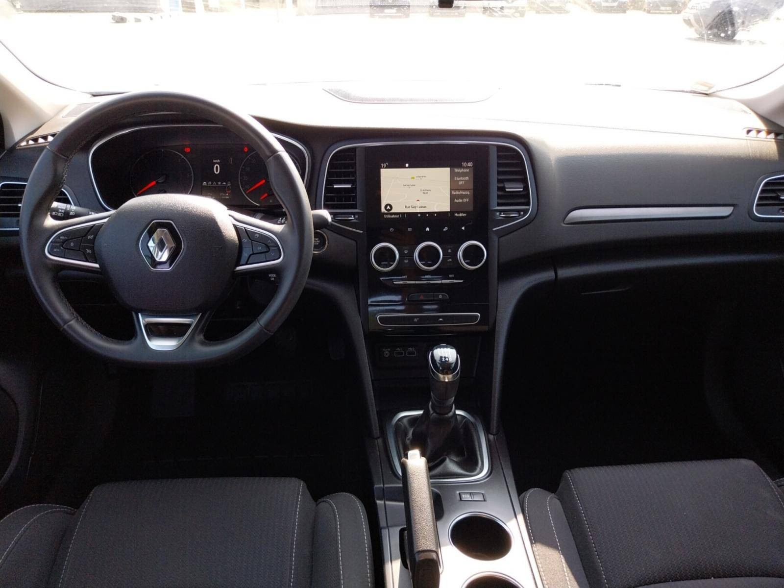Vente en ligne Renault Megane 4 Mégane IV Berline Blue dCi 115 - 21N au prix de 14 990 €