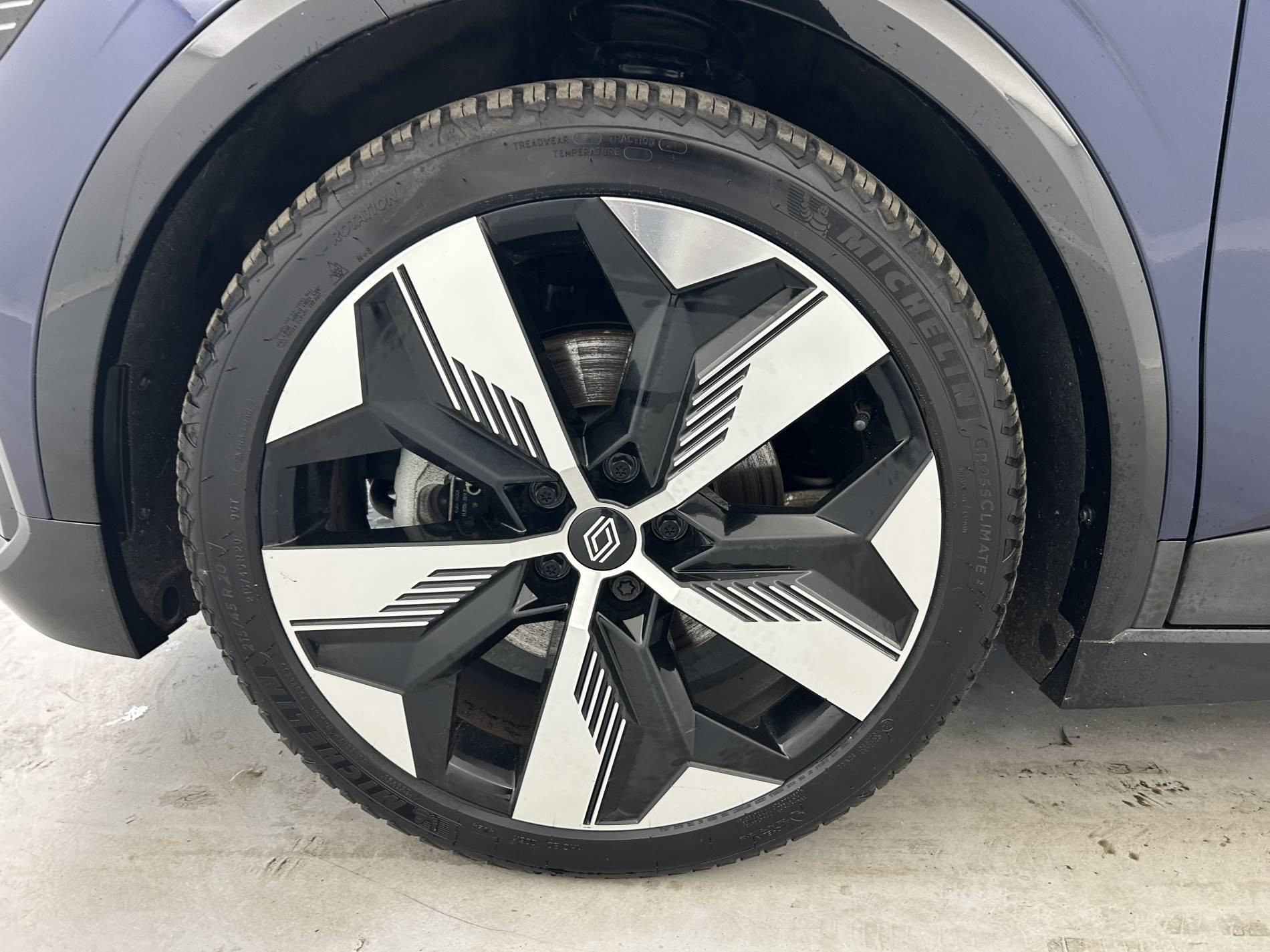 Vente en ligne Renault Megane E-Tech  EV40 130ch standard charge au prix de 20 990 €