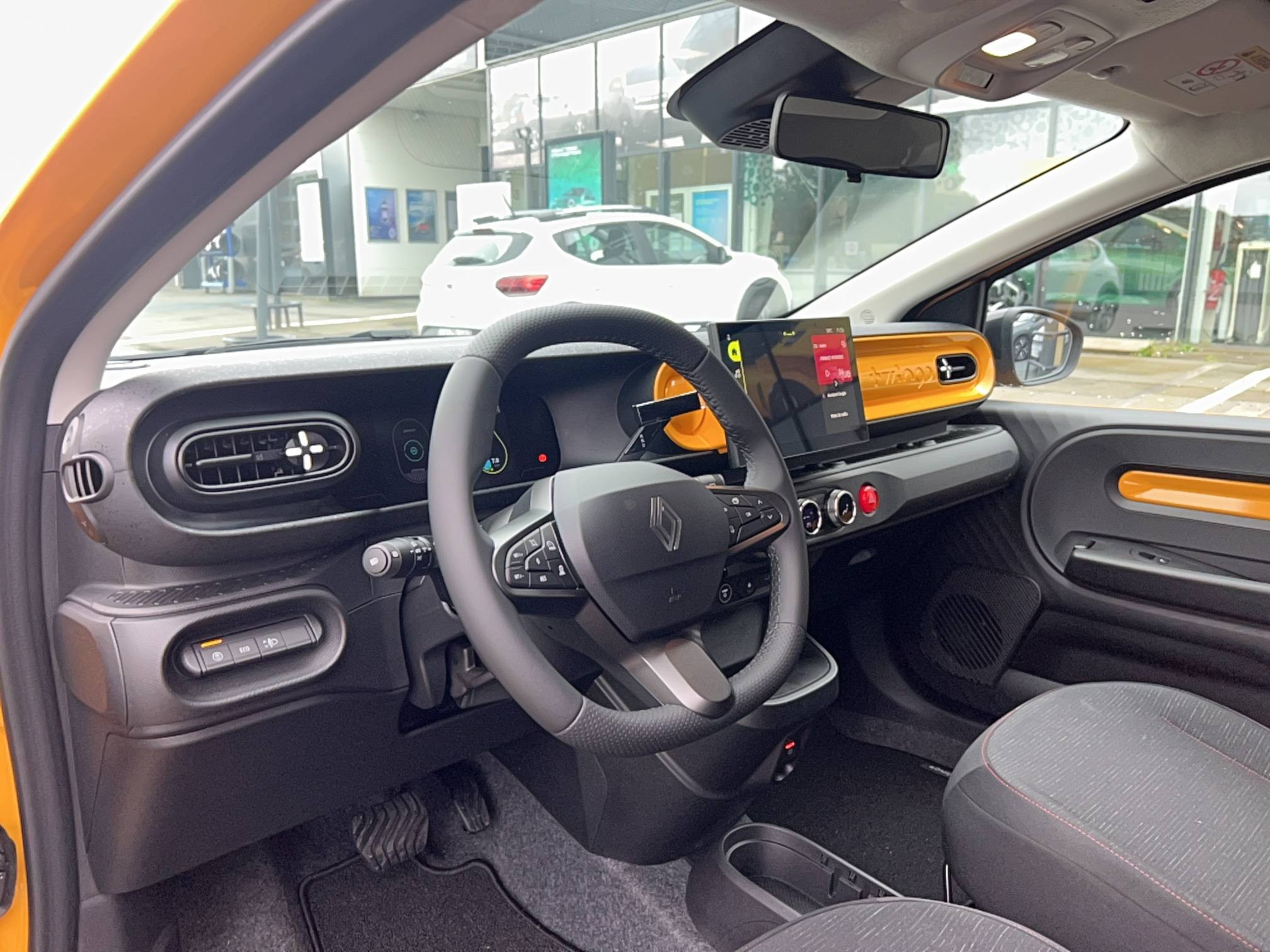 Vente en ligne Renault Twingo Electrique  80 ch autonomie urbaine au prix de 20 590 €