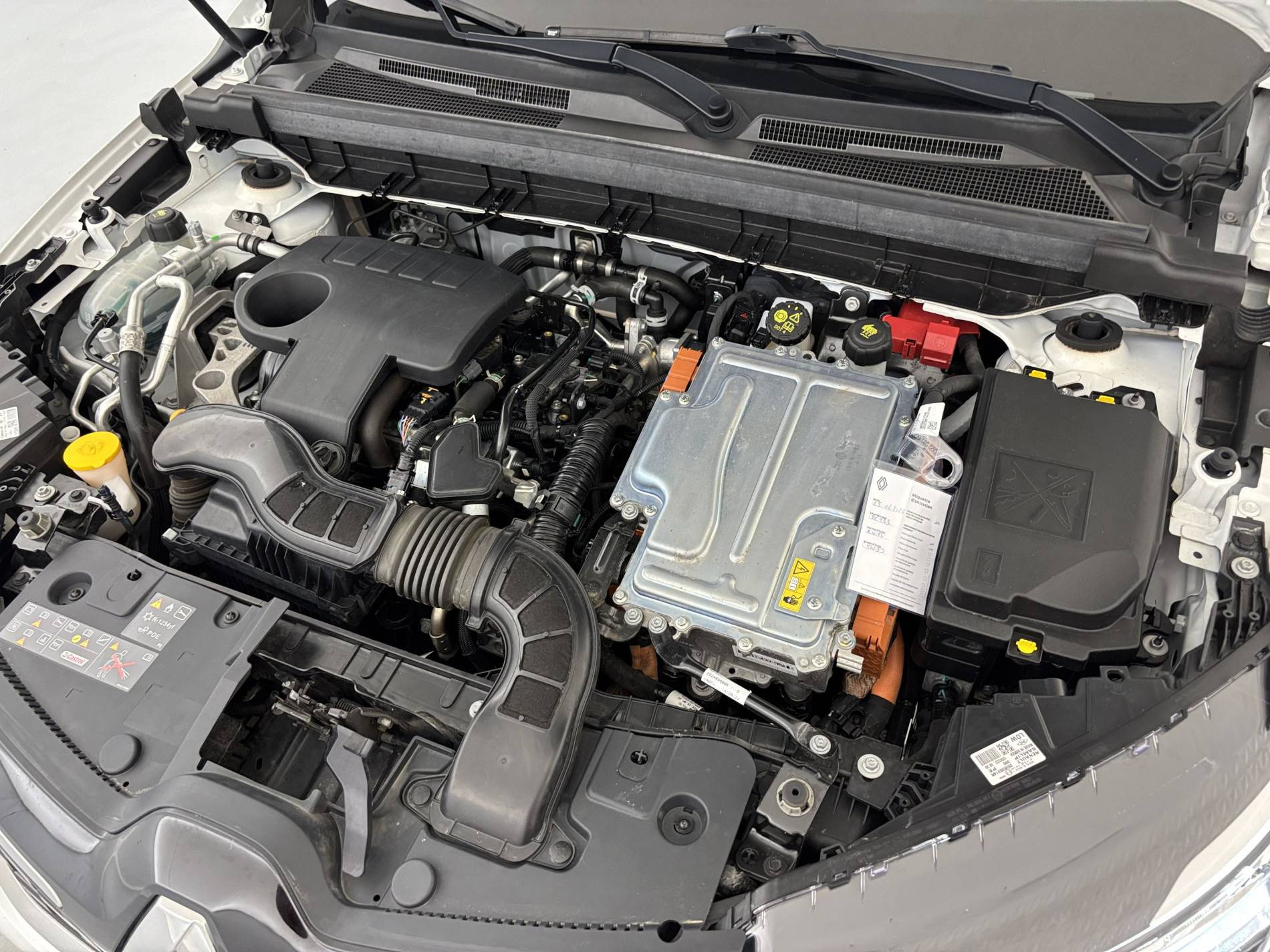 Vente en ligne Renault Arkana  E-Tech hybride 145 - 22 au prix de 17 590 €