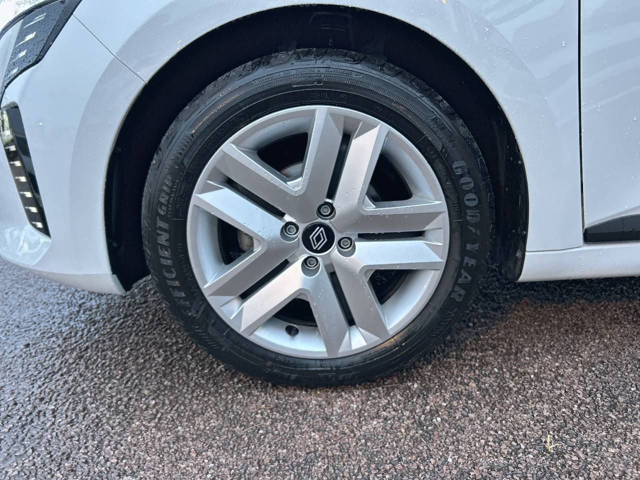 Vente en ligne Renault Clio 5 Clio SCe 65 ch GSR2 au prix de 15 390 €