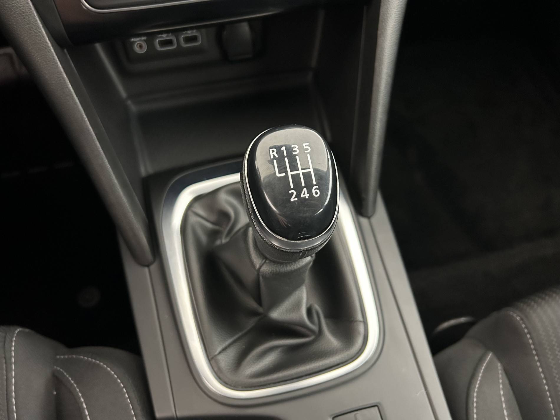 Vente en ligne Renault Megane 4 Mégane IV Berline Blue dCi 115 au prix de 14 890 €