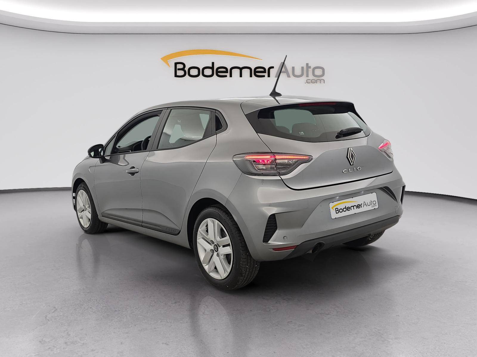 Vente en ligne Renault Clio 5 Clio Blue dCi 100 ch GSR2 au prix de 16 990 €