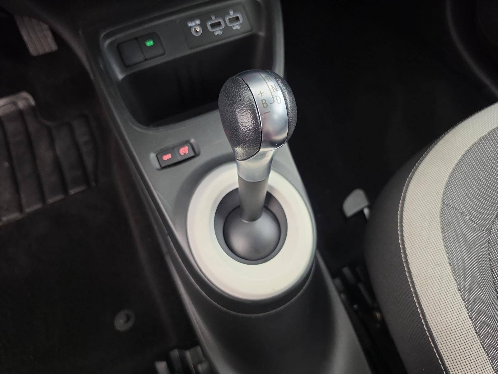 Vente en ligne Renault Twingo Electrique Twingo III E-Tech au prix de 11 990 €