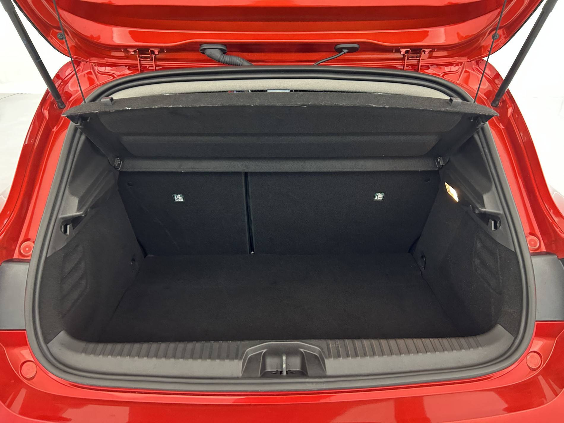 Vente en ligne Renault Clio 5 Clio E-Tech full hybrid 145 ch GSR2 au prix de 20 000 €