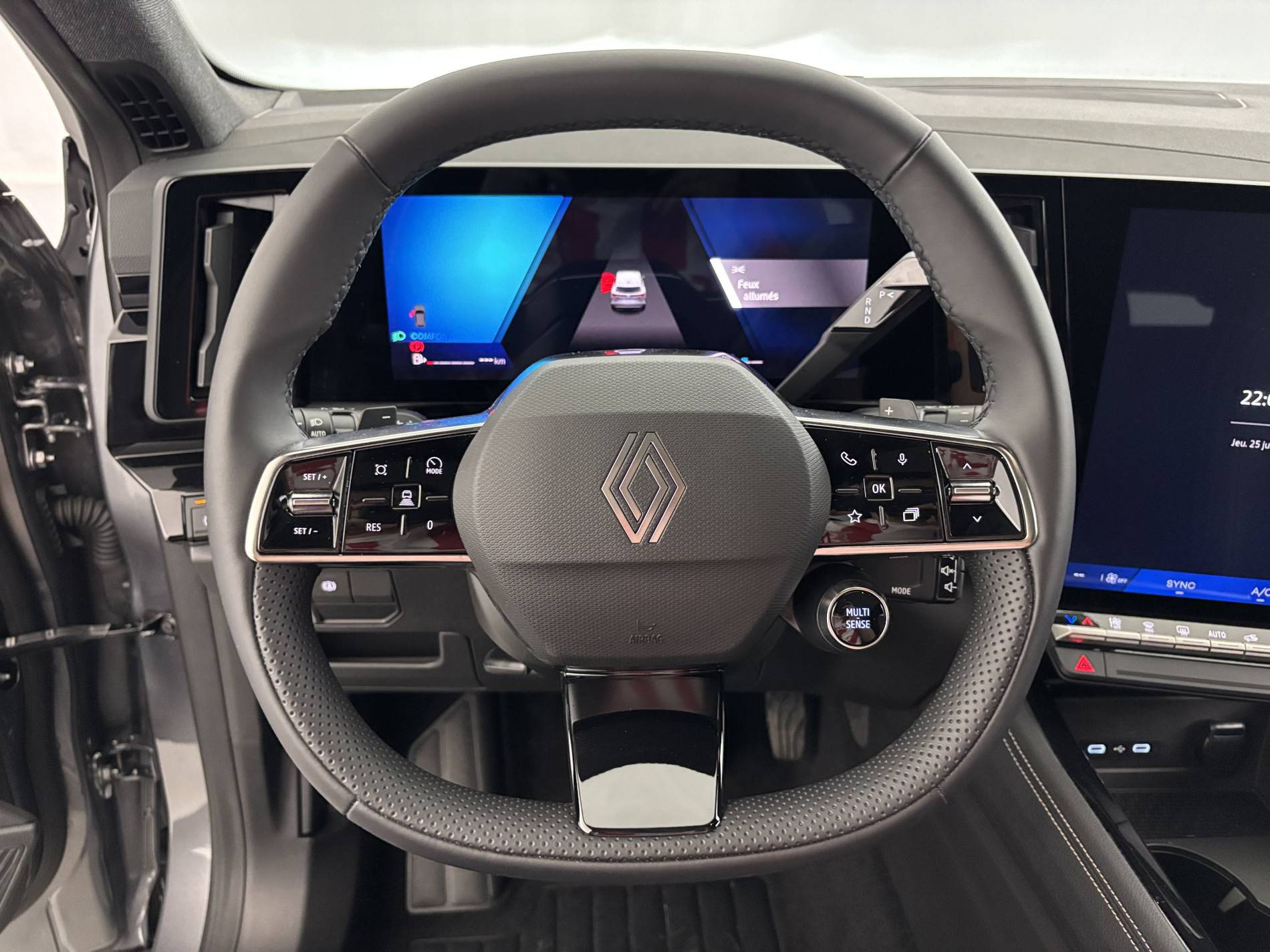 Vente en ligne Renault Espace Espace E-Tech full hybrid 200 GSR2 au prix de 34 690 €