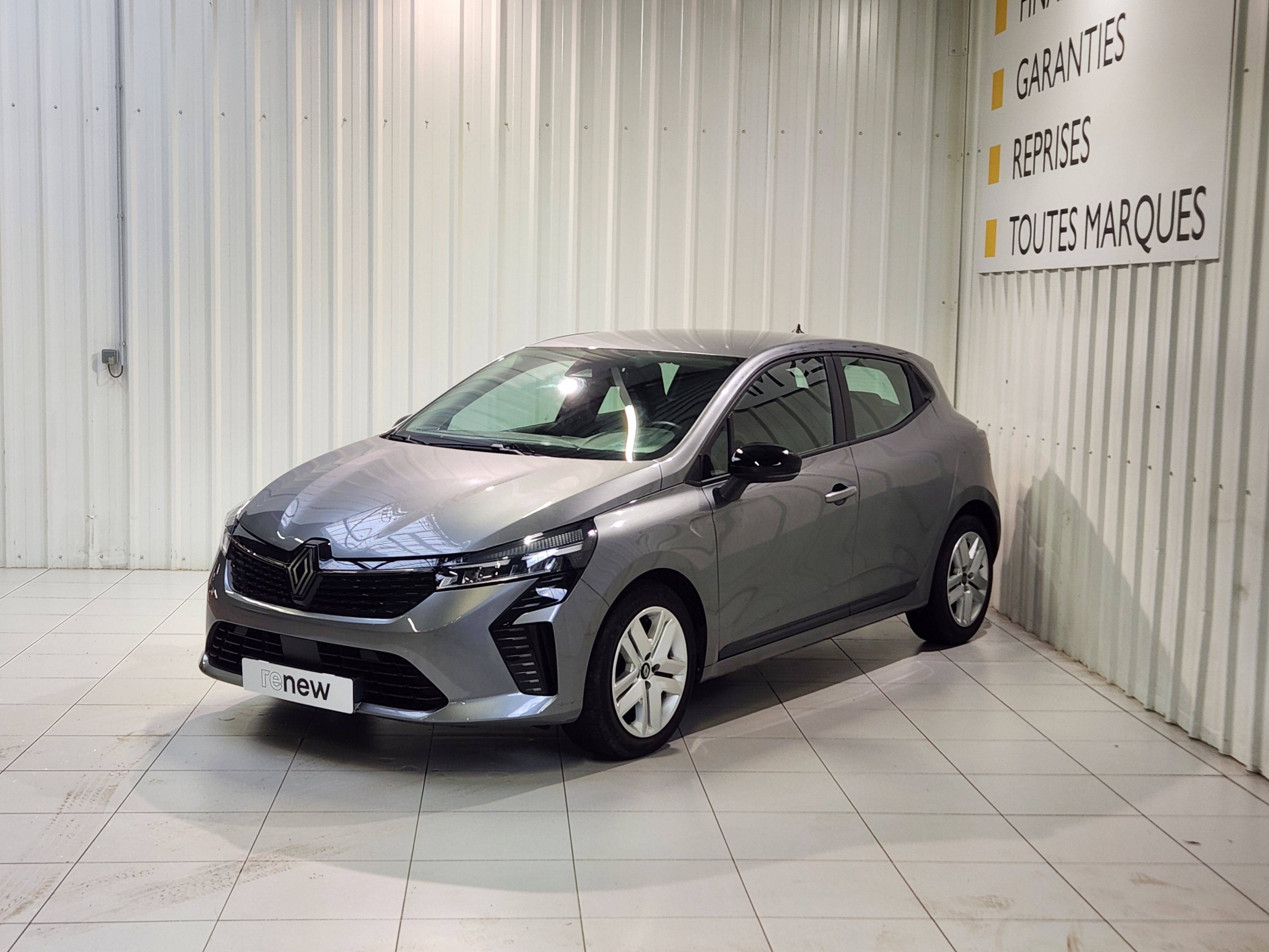 Renault Clio 5 Clio TCe 90 occasion de 2024 en vente à Morlaix