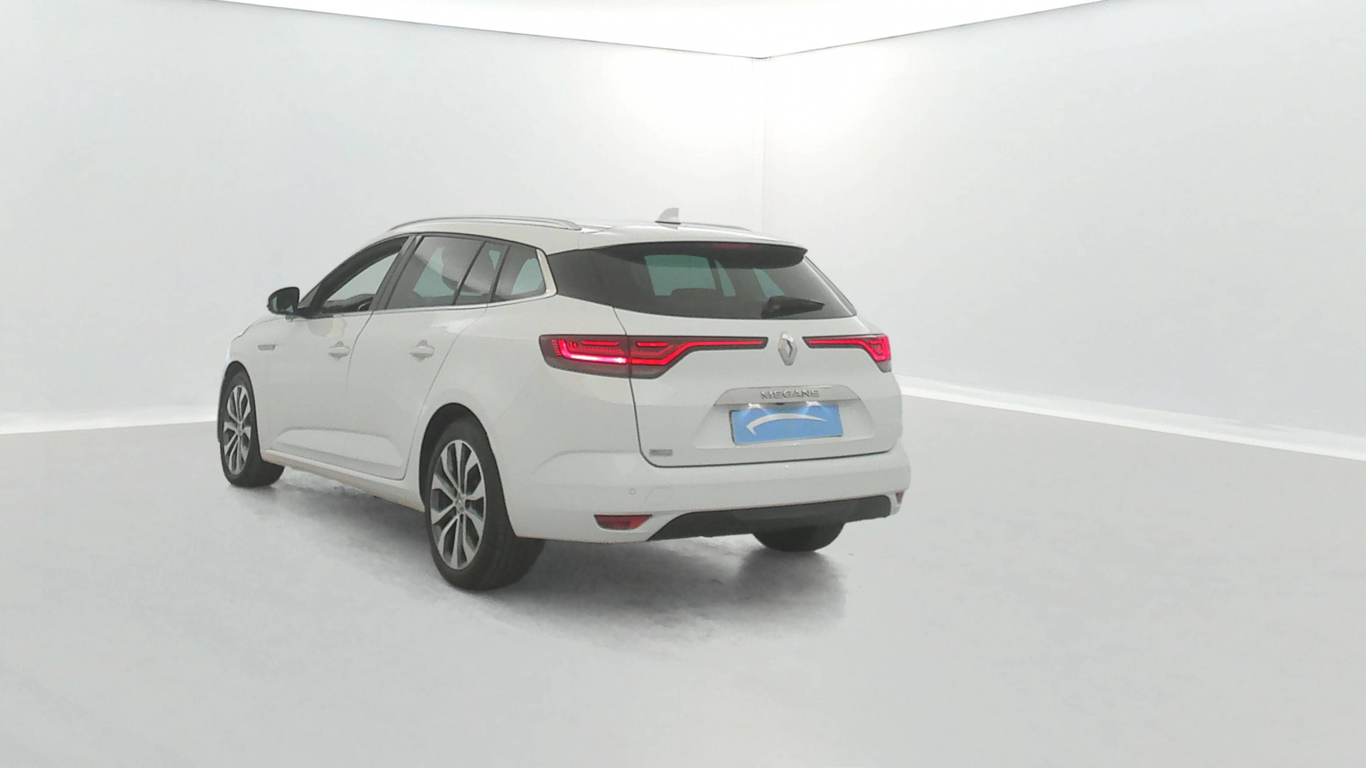 Vente en ligne Renault Megane 4 Estate  Blue dCi 115 EDC au prix de 18 450 €