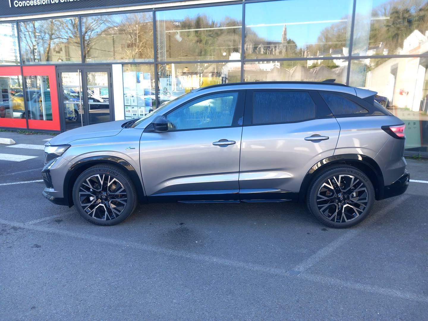 Vente en ligne Renault Austral  full hybrid E-Tech 200 ch au prix de 42 990 €