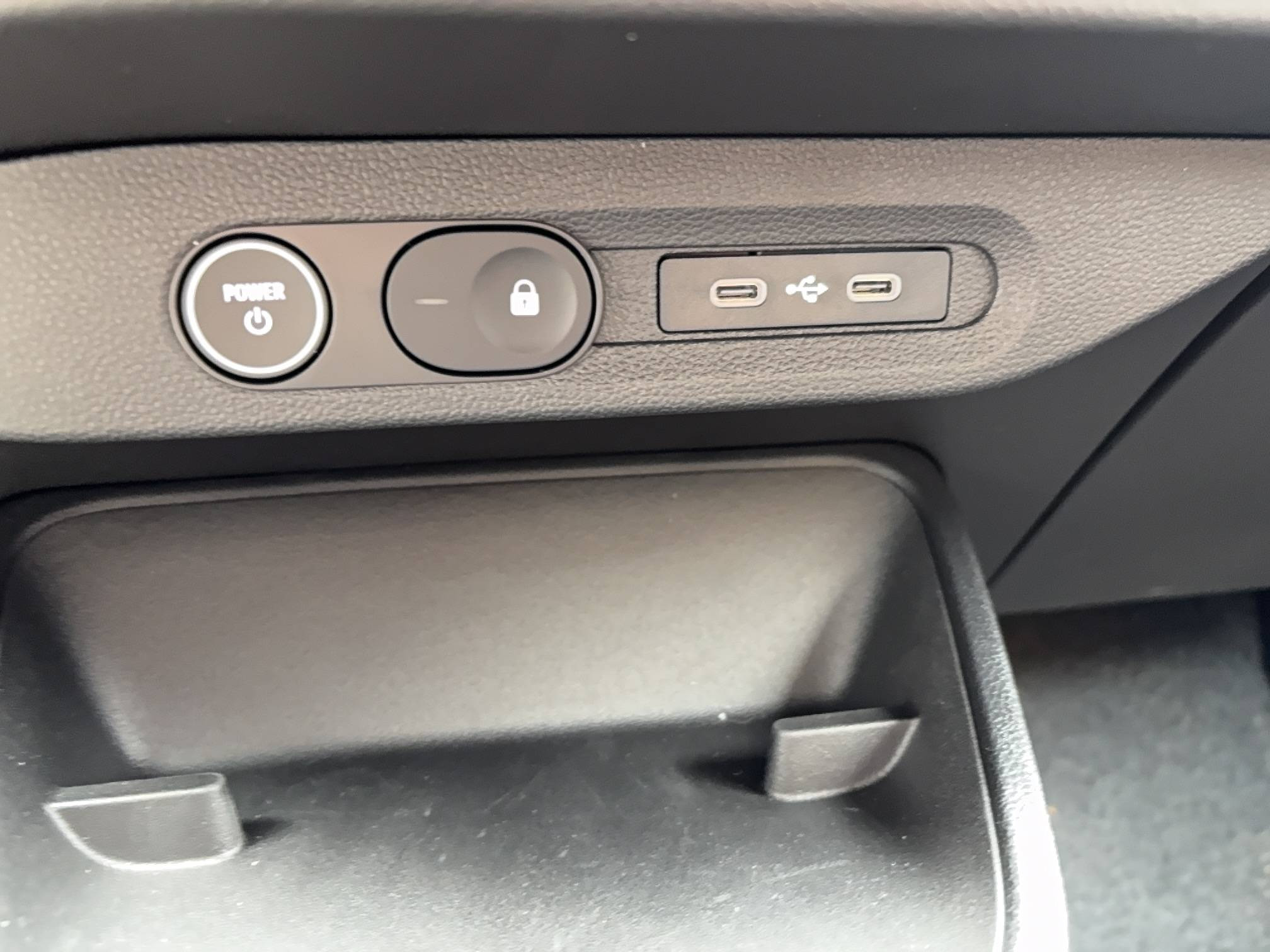 Vente en ligne Renault Twingo Electrique  80 ch autonomie urbaine au prix de 21 990 €
