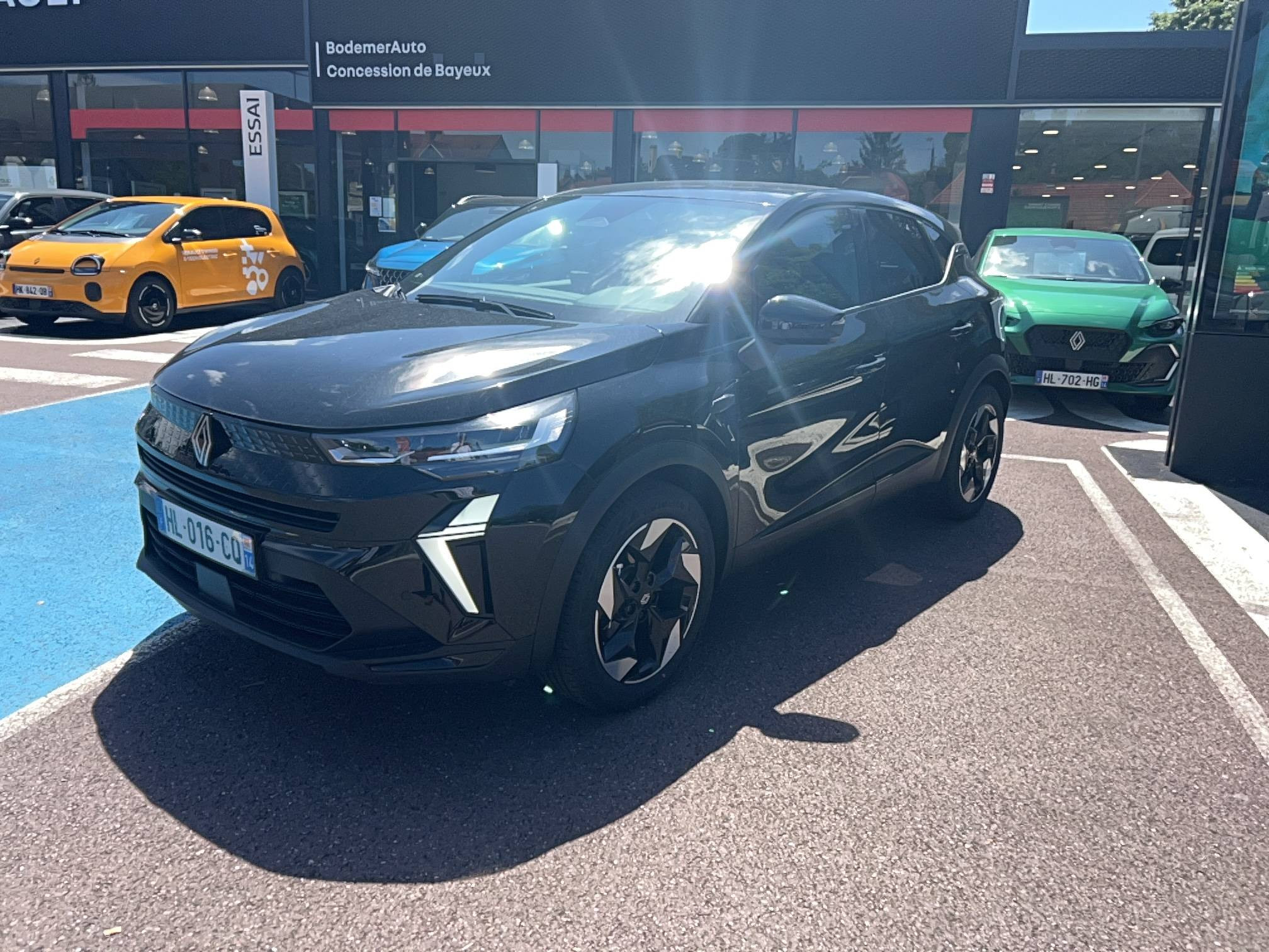 Vente en ligne Renault Captur  E-Tech full hybrid 160 ch au prix de 30 990 €