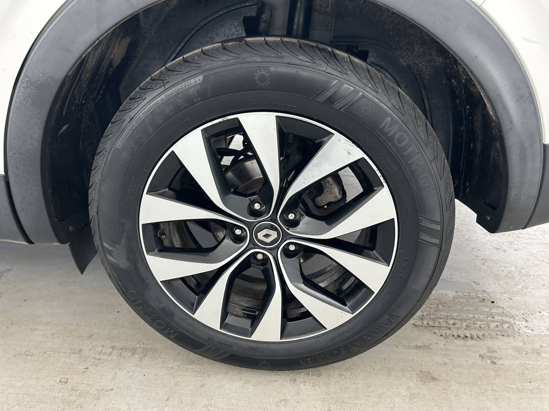 Vente en ligne Renault Arkana  mild hybrid 140 EDC FAP - 22 au prix de 16 990 €