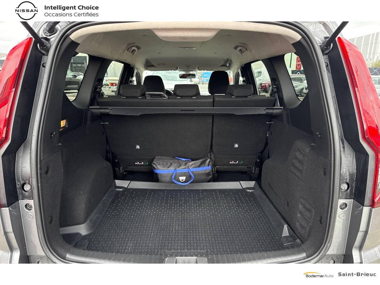 Vente en ligne Dacia Jogger  Hybrid 140 5 places au prix de 20 990 €