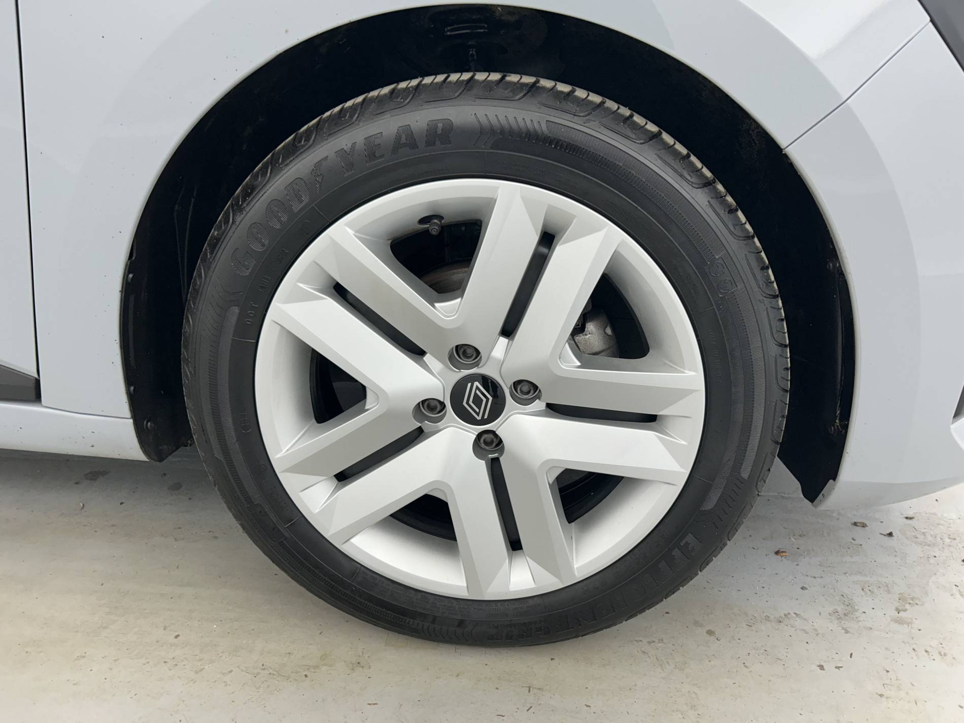 Vente en ligne Renault Clio 5 Clio TCe 90 ch GSR2 au prix de 15 990 €