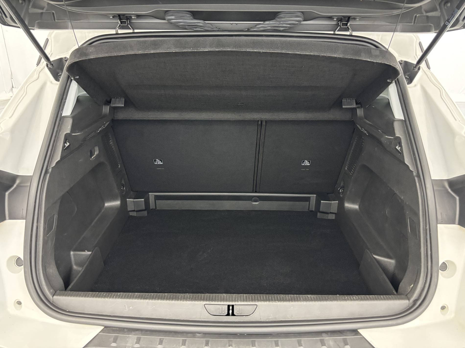 Vente en ligne Opel Grandland X  1.5 Diesel 130 ch BVA8 au prix de 14 890 €