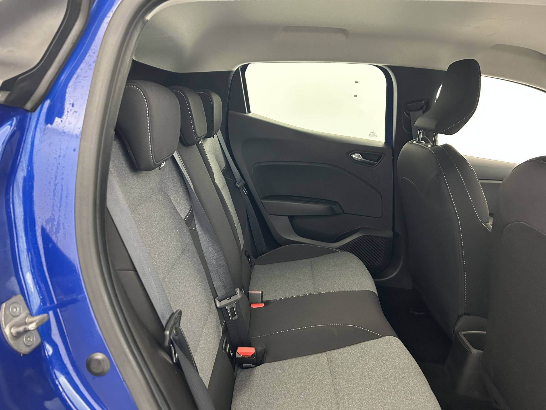 Vente en ligne Renault Clio 5 Clio TCe 90 au prix de 14 990 €