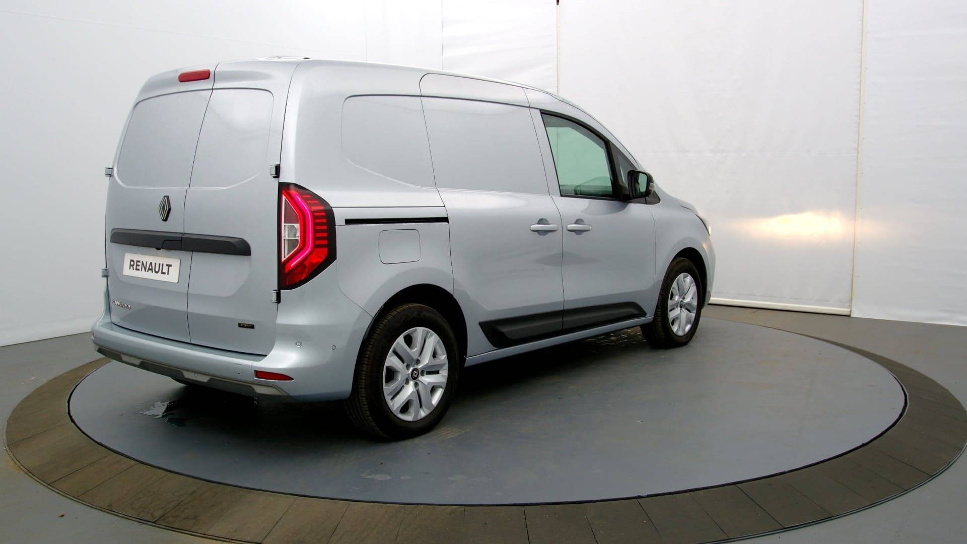 Vente en ligne Renault Kangoo Van E-Tech  EV45 DC 80KW au prix de 25 920 €