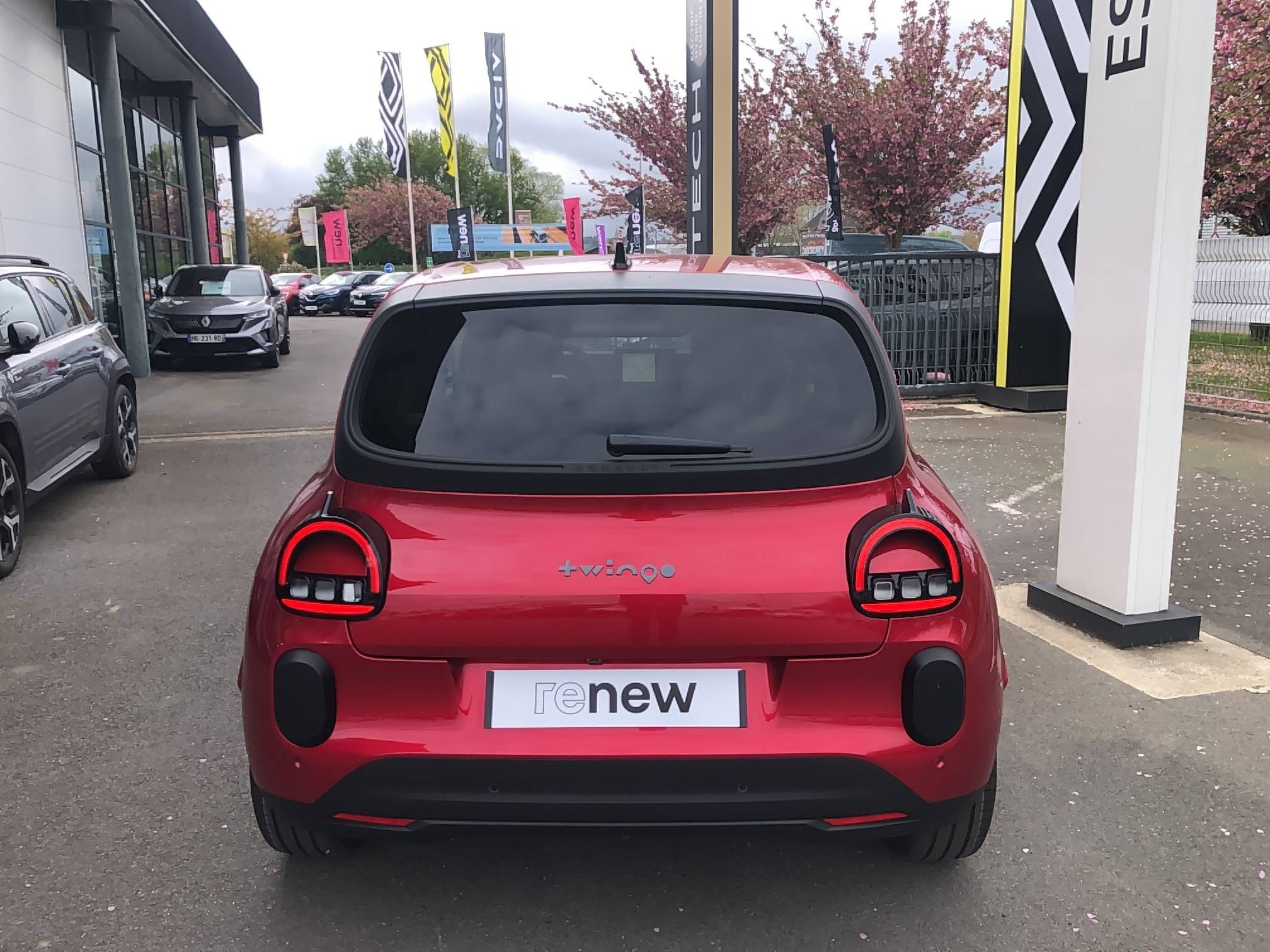 Vente en ligne Renault Twingo Electrique  80 ch autonomie urbaine au prix de 22 190 €