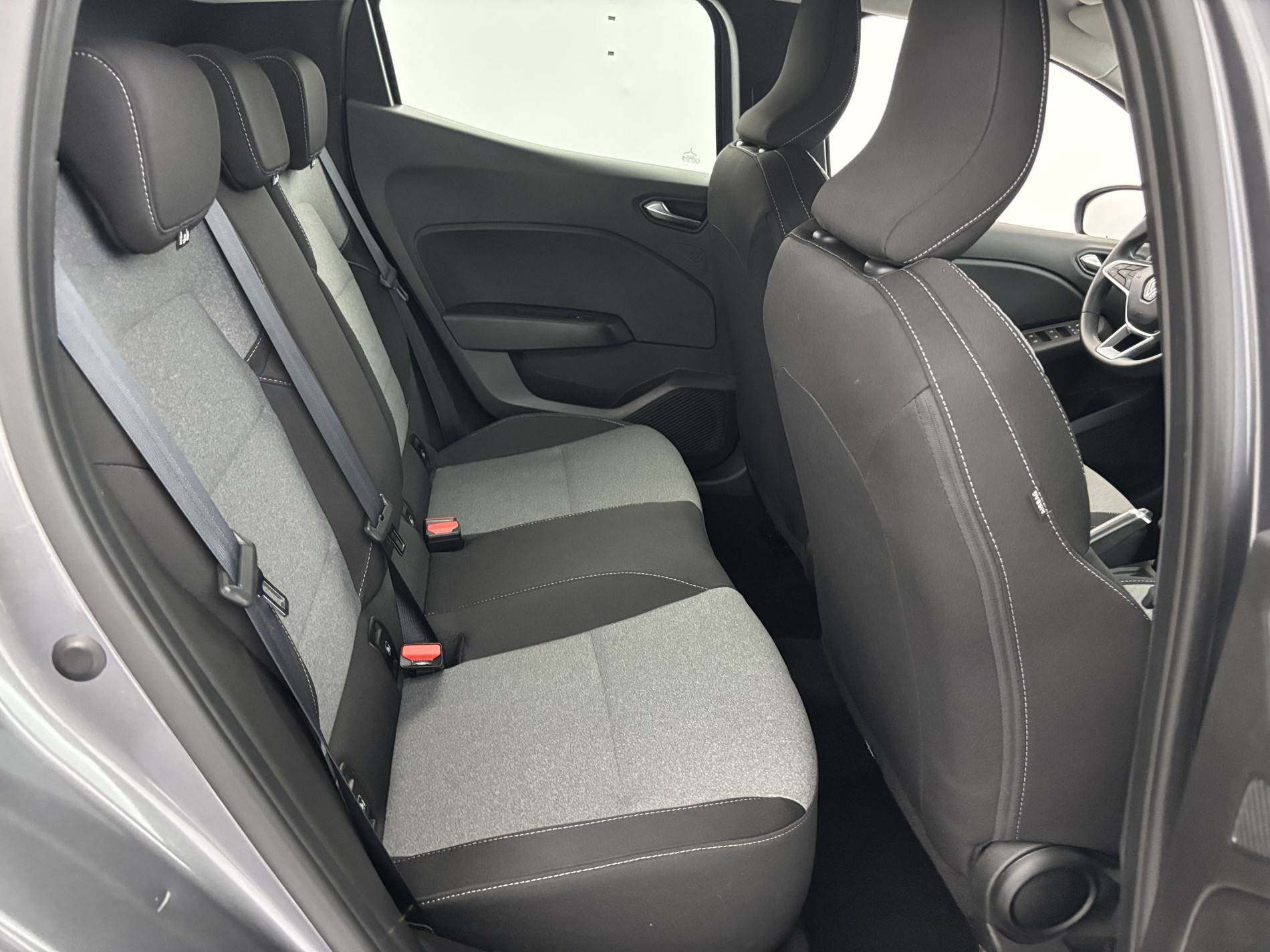 Vente en ligne Renault Clio 5 Clio TCe 90 au prix de 14 790 €