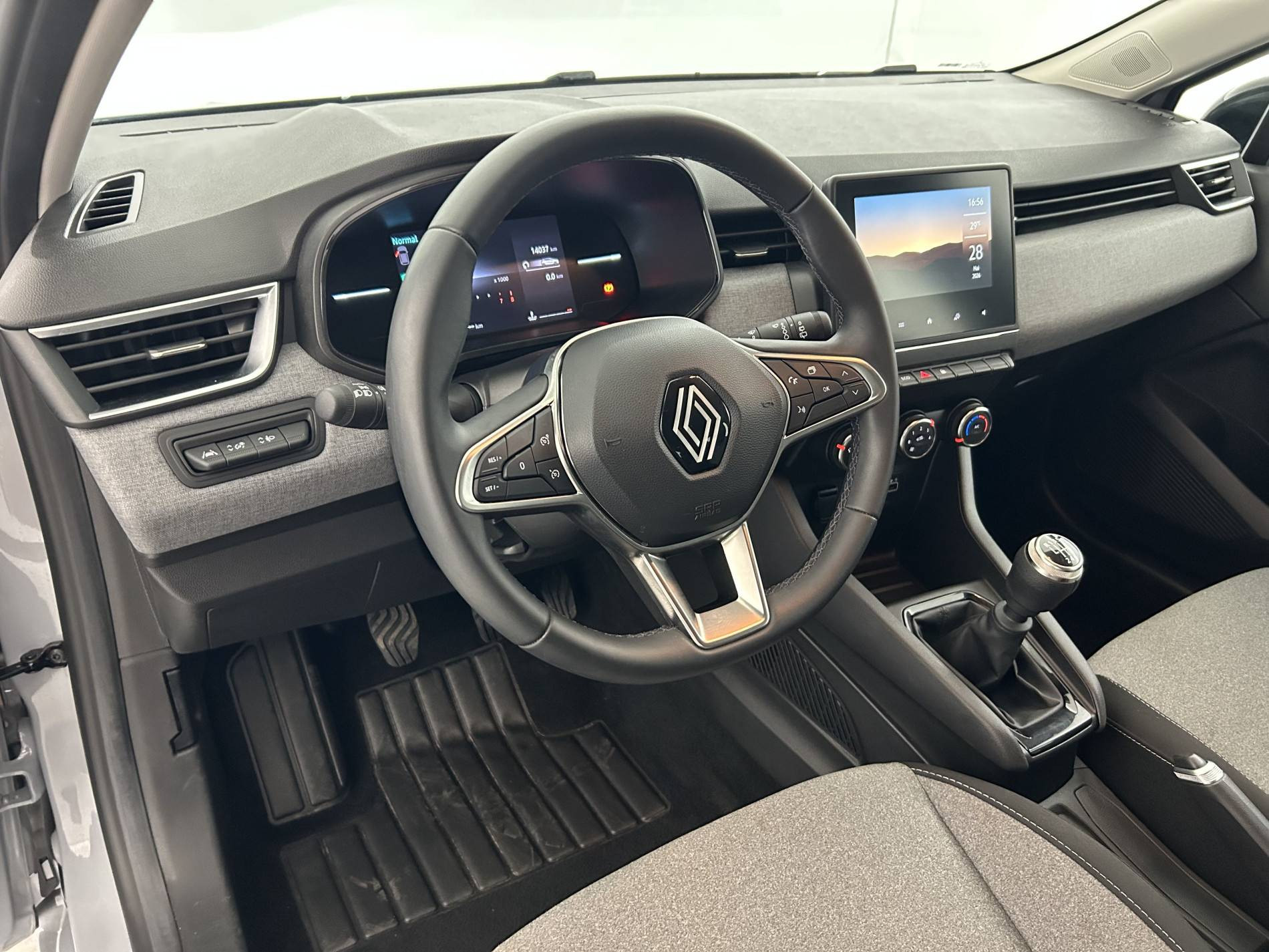 Vente en ligne Renault Clio 5 Clio TCe 90 ch GSR2 au prix de 15 790 €