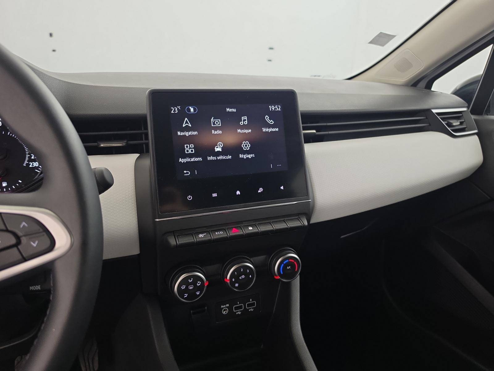 Vente en ligne Renault Clio 5 Clio TCe 90 au prix de 14 490 €