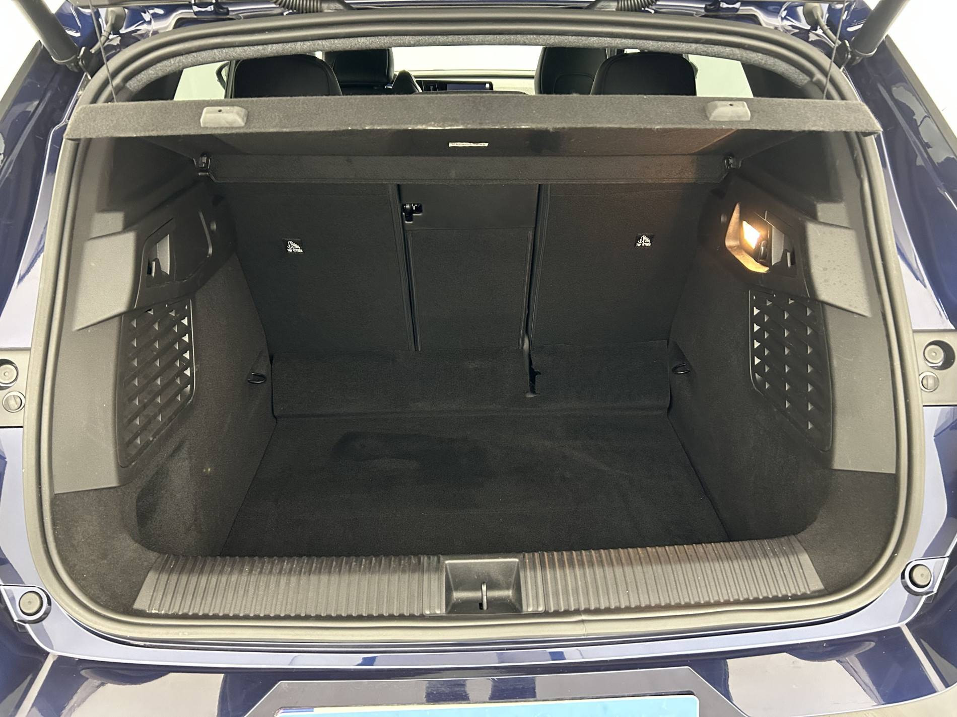 Vente en ligne Renault Scenic E-Tech  220 ch grande autonomie au prix de 33 990 €