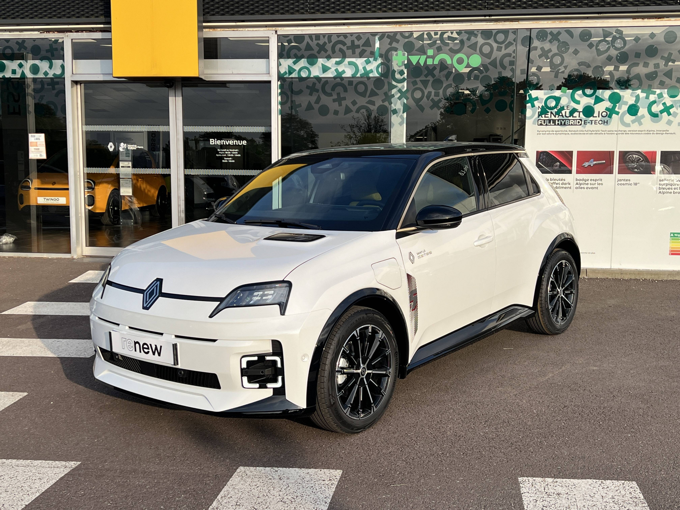Renault R5 E-Tech  150 ch autonomie confort occasion de 2026 en vente à Saint-Lô