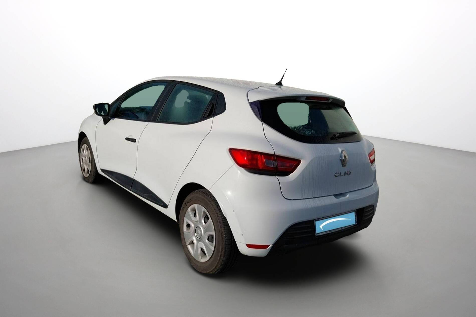 Vente en ligne Renault Clio 4 CLIO SOCIETE DCI 75 ENERGY au prix de 7 990 €