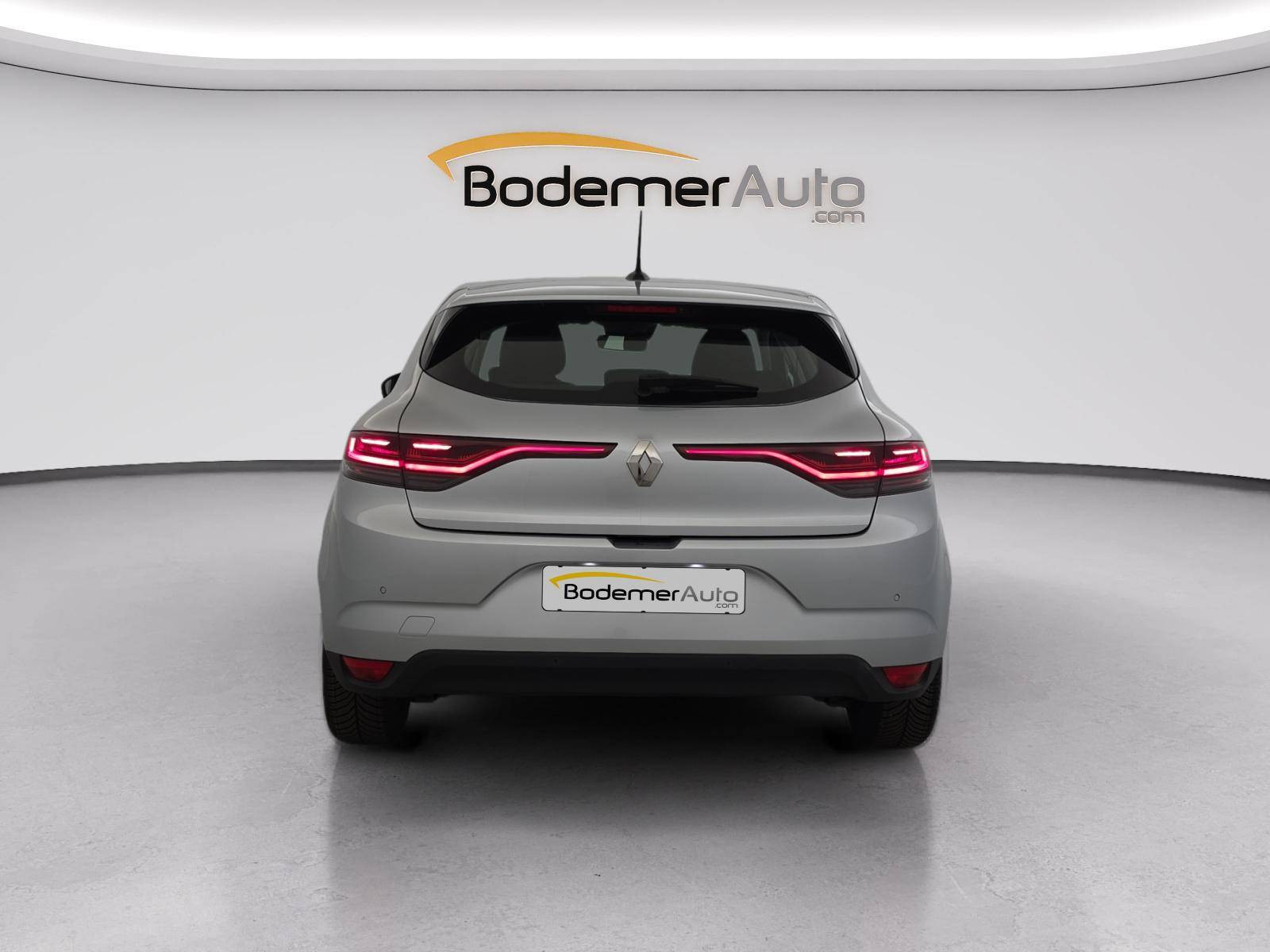 Vente en ligne Renault Megane 4 Mégane IV Berline Blue dCi 115 au prix de 13 990 €