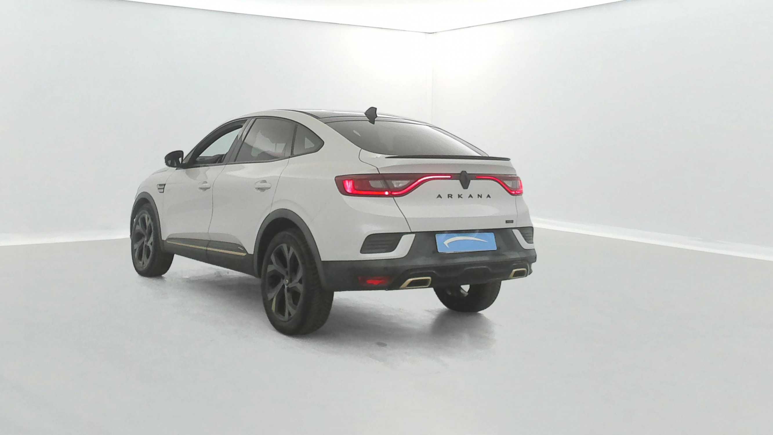 Vente en ligne Renault Arkana  E-Tech hybride 145 - 22 au prix de 19 990 €