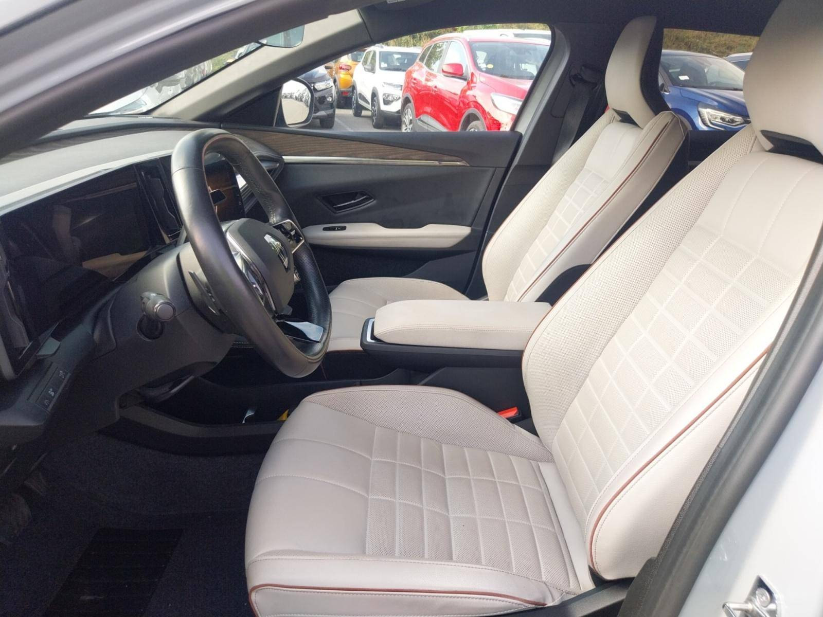 Vente en ligne Renault Megane E-Tech  EV60 220 ch super charge au prix de 25 499 €