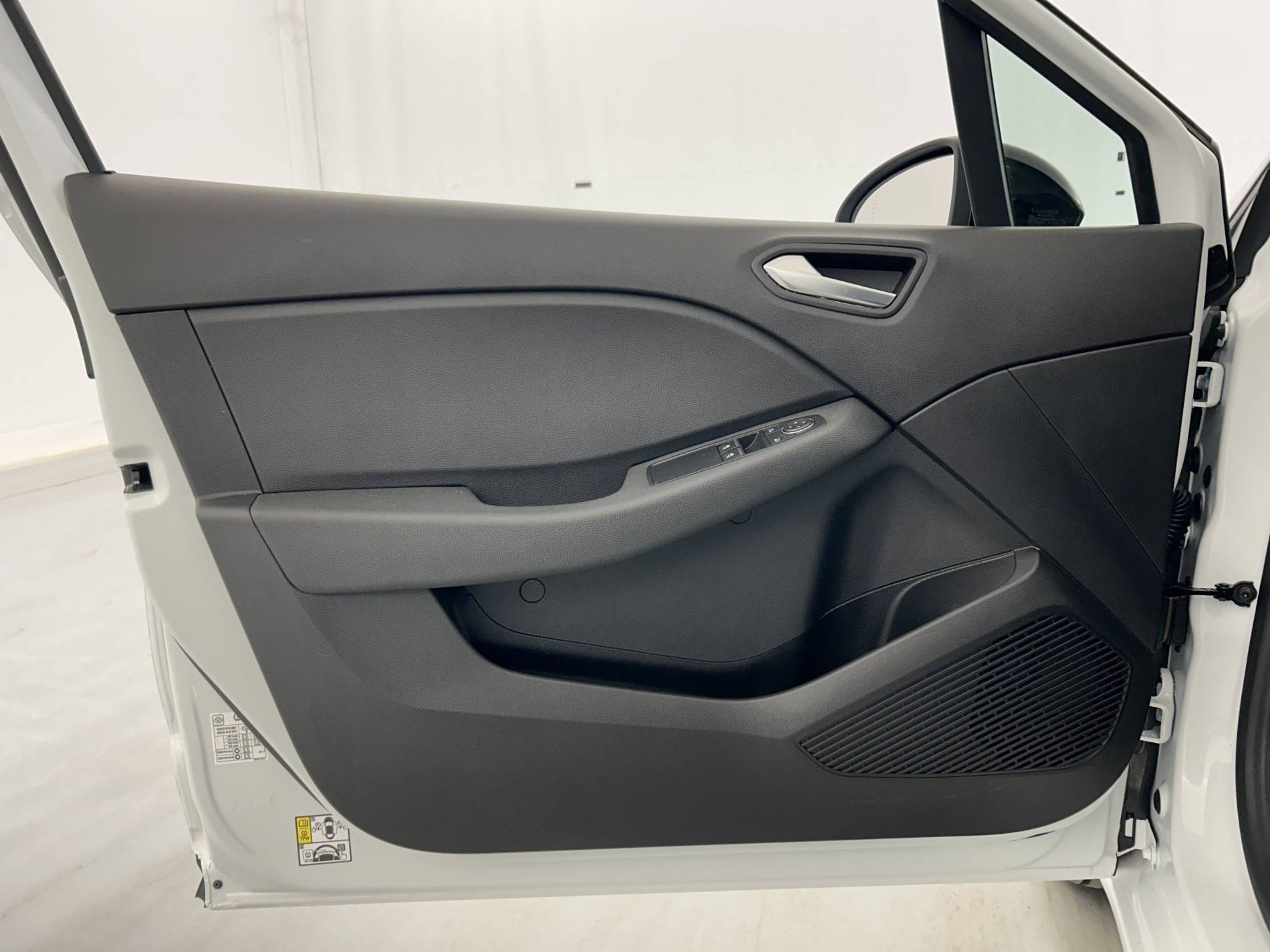 Vente en ligne Renault Clio 5 Clio TCe 90 au prix de 13 480 €