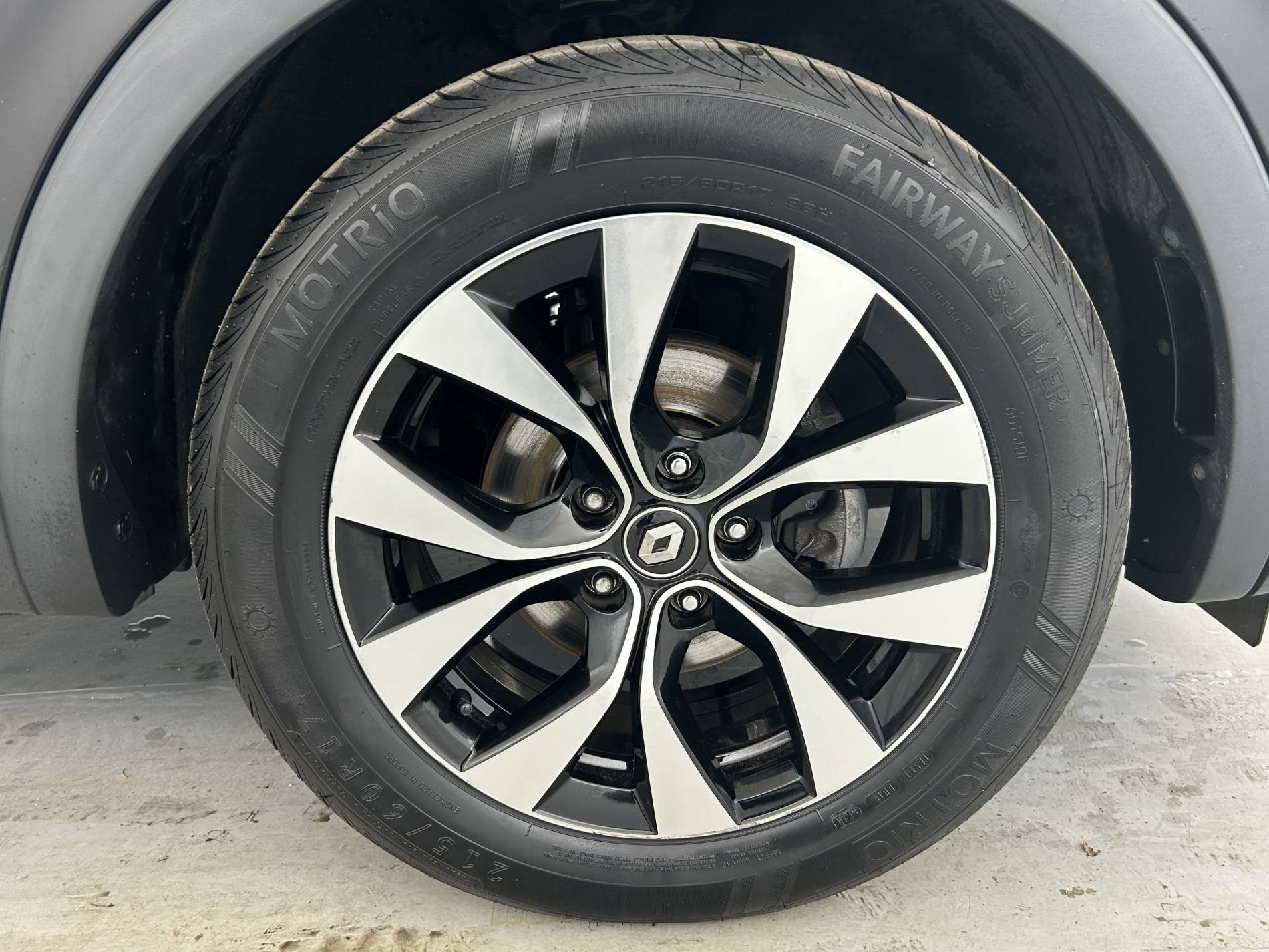 Vente en ligne Renault Arkana  mild hybrid 140 EDC FAP - 22 au prix de 18 790 €