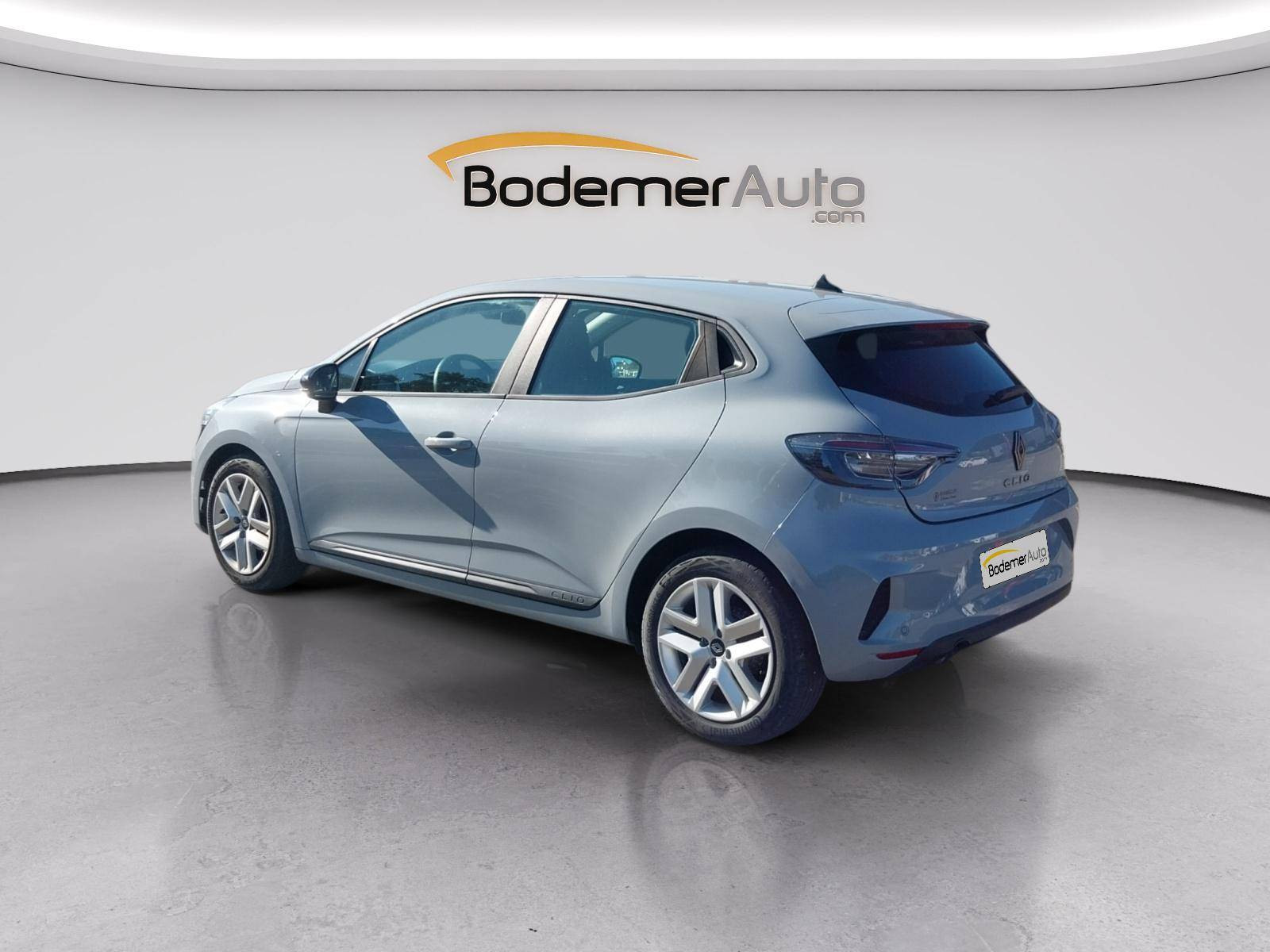 Vente en ligne Renault Clio 5 Clio TCe 90 ch GSR2 au prix de 14 990 €