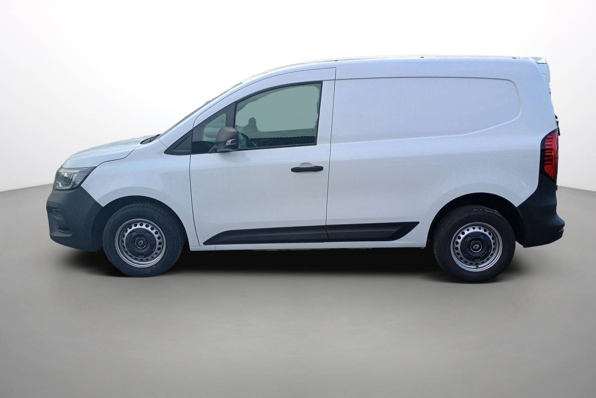 Vente en ligne Renault Kangoo Van  BLUE DCI 95 au prix de 19 390 €