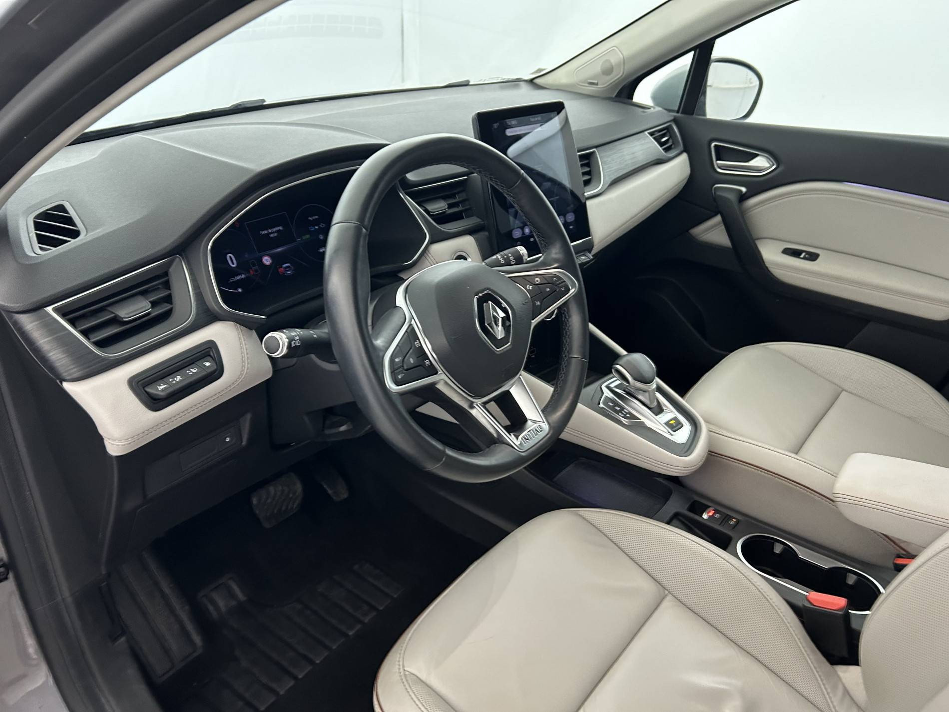Vente en ligne Renault Captur  E-Tech Plug-in 160 au prix de 16 990 €