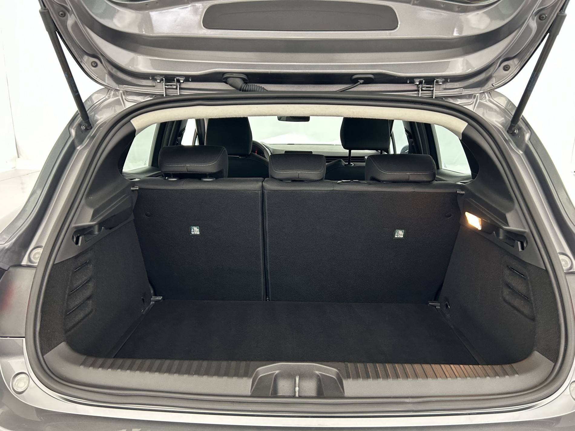 Vente en ligne Renault Clio 5 Clio TCe 90 au prix de 14 500 €