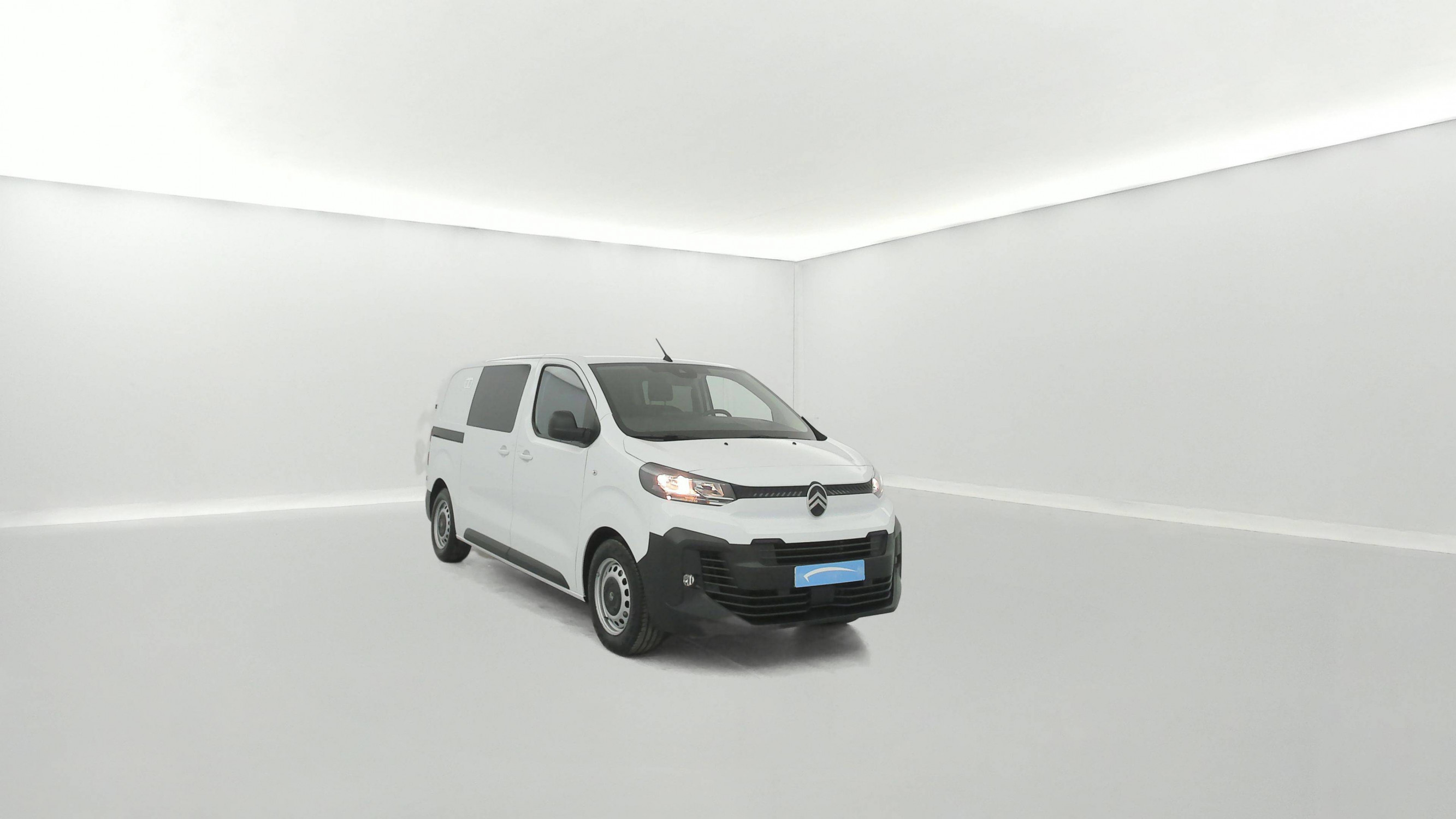 Vente en ligne Citroën Jumpy Fourgon JUMPY CAB APPROFONDIE M BLUEHDI 145 S&S EAT8 au prix de 30 990 €