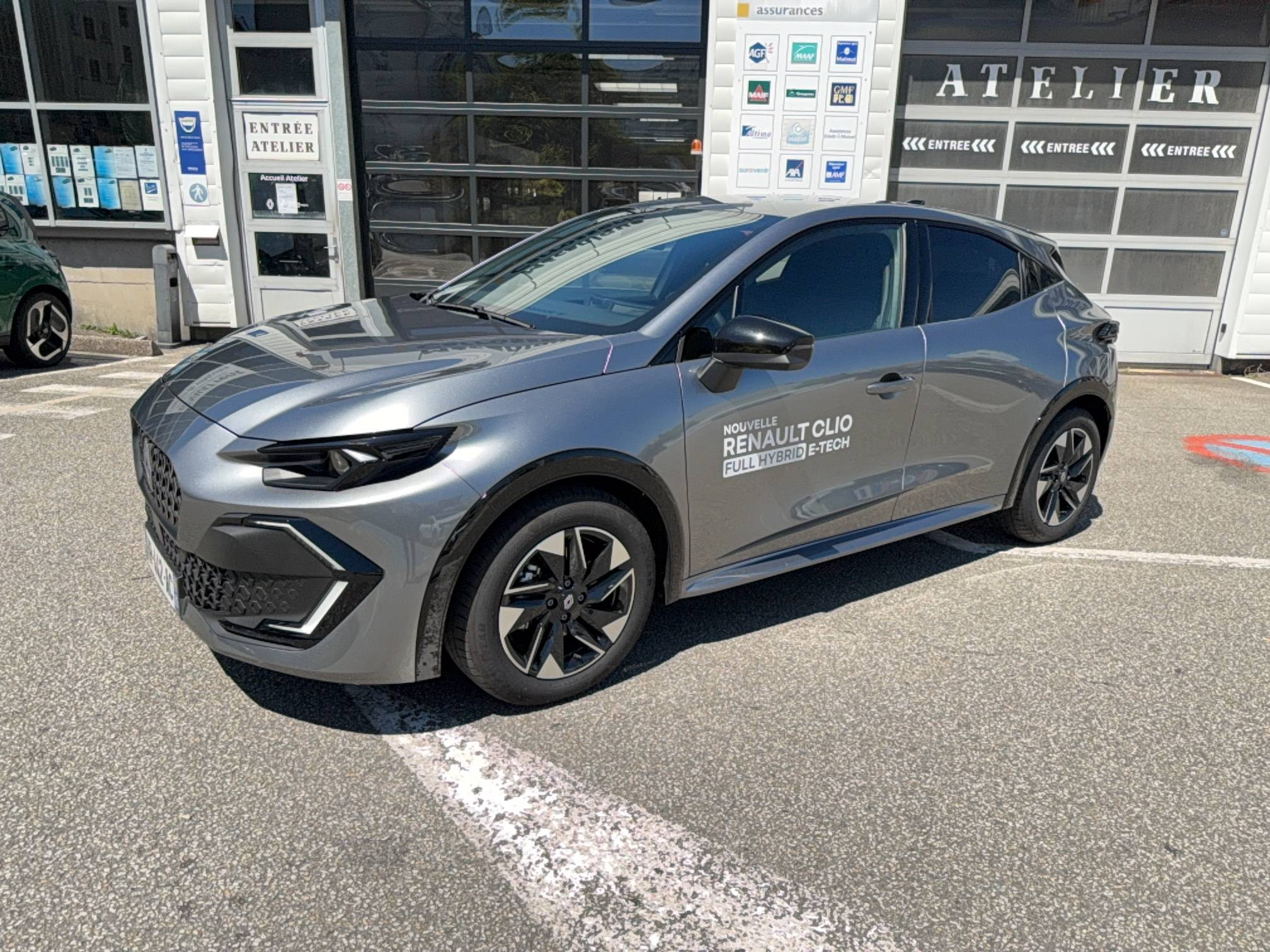 Renault Clio 6 Clio E-Tech full hybrid 160 ch occasion de 2025 en vente à Brest