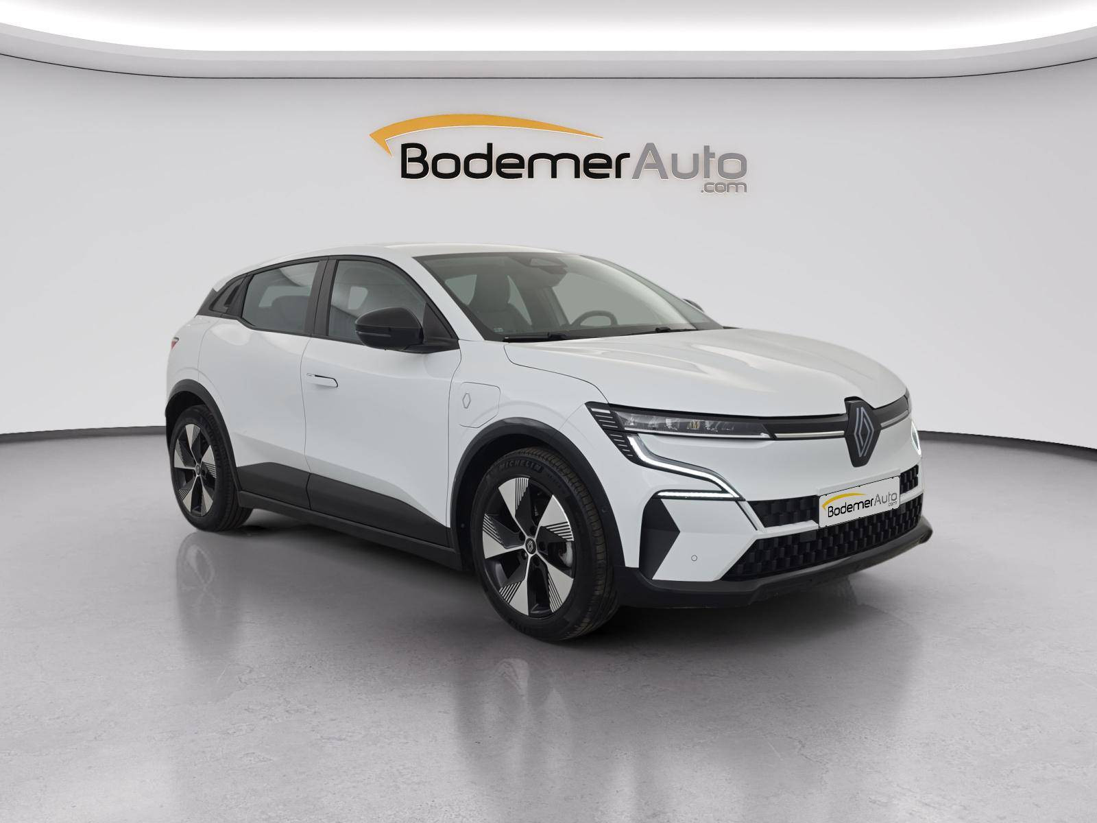 Vente en ligne Renault Megane E-Tech  EV40 130ch standard charge au prix de 21 500 €